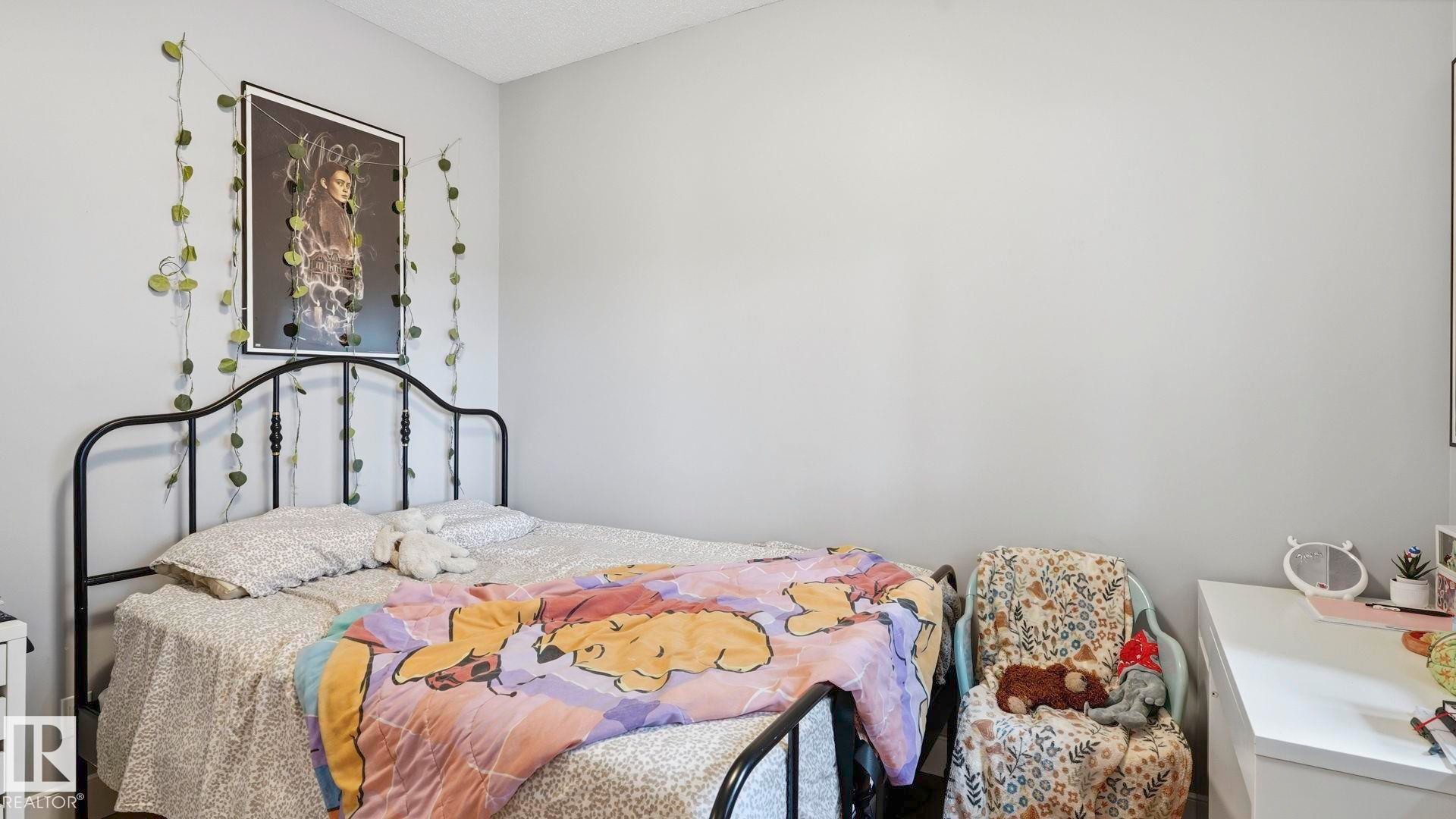 10112 105 Street, Westlock, AB - Indoor Photo Showing Bedroom