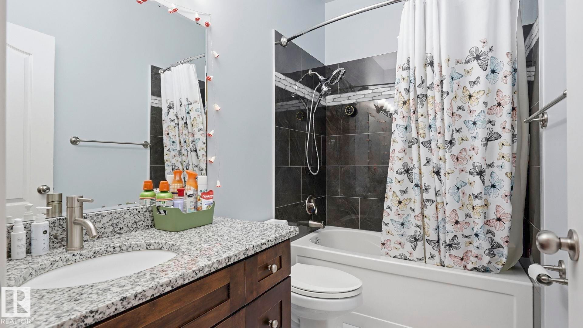 10112 105 Street, Westlock, AB - Indoor Photo Showing Bathroom