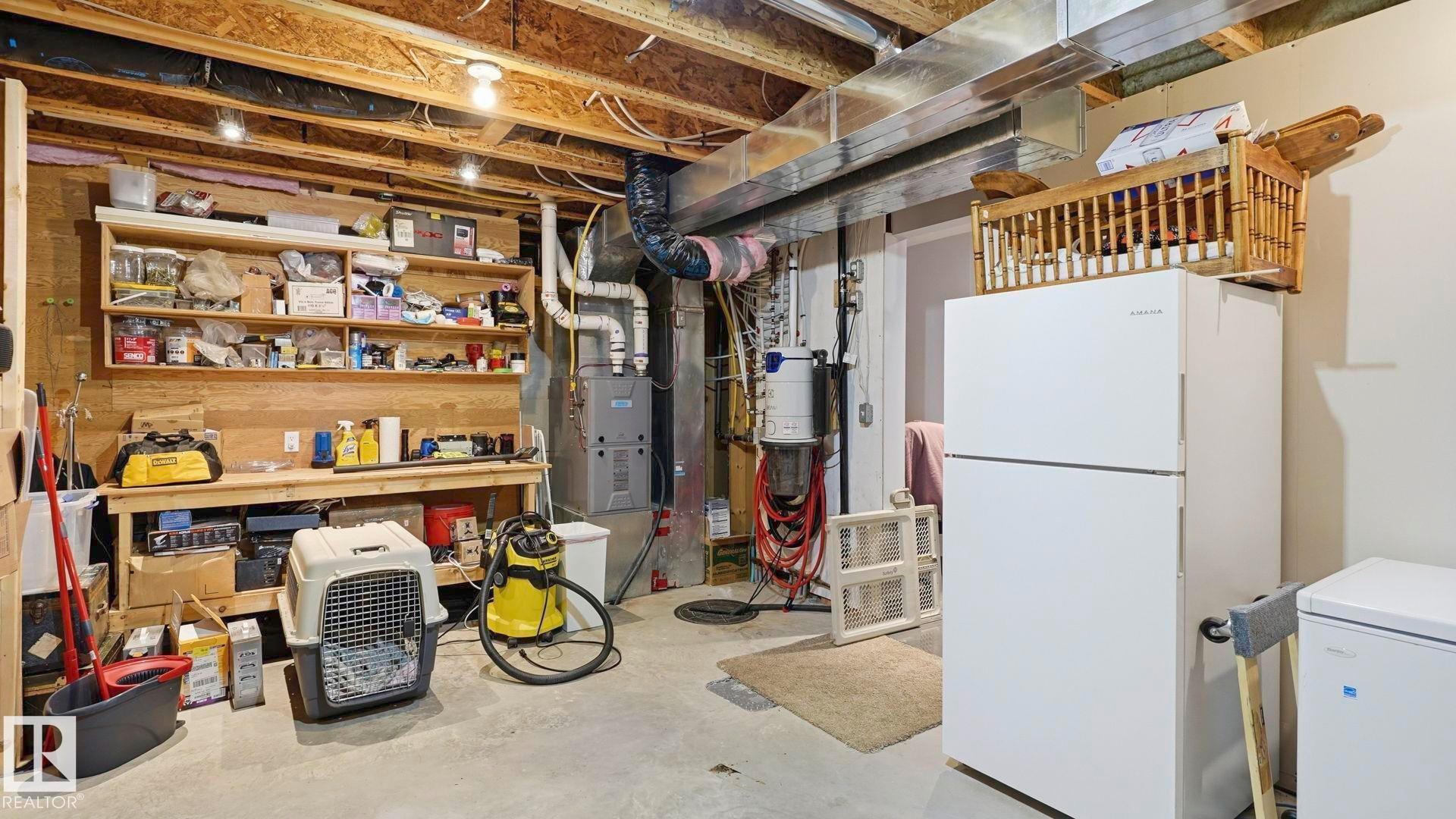 10112 105 Street, Westlock, AB - Indoor Photo Showing Basement