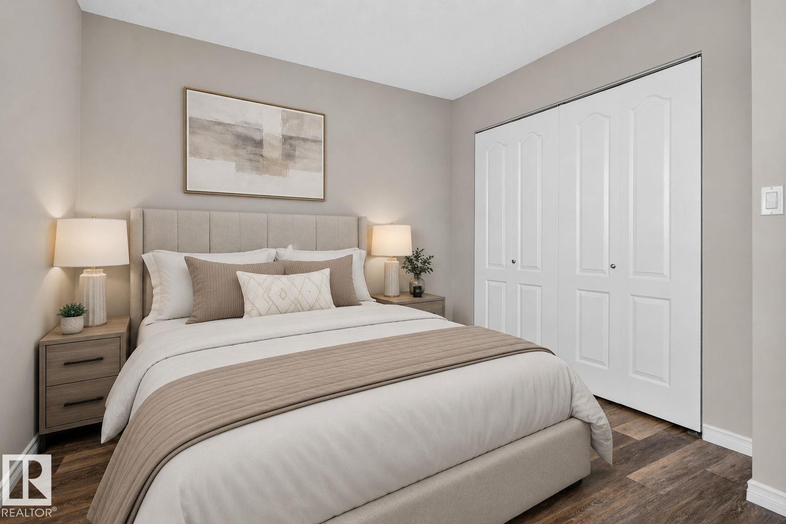 Neutral wall paint - 17775 95 Street Nw, Edmonton, AB - Indoor Photo Showing Bedroom