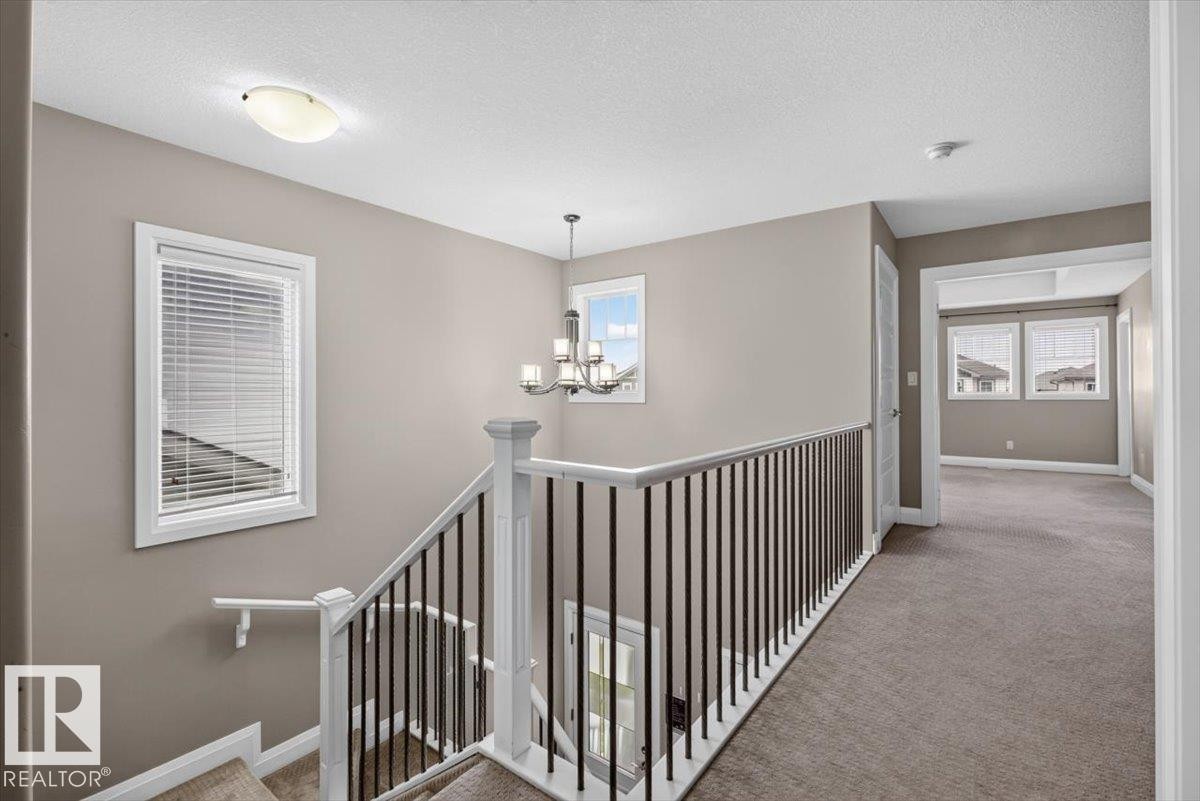 2005 15 Avenue Nw, Edmonton, AB - Indoor Photo Showing Other Room
