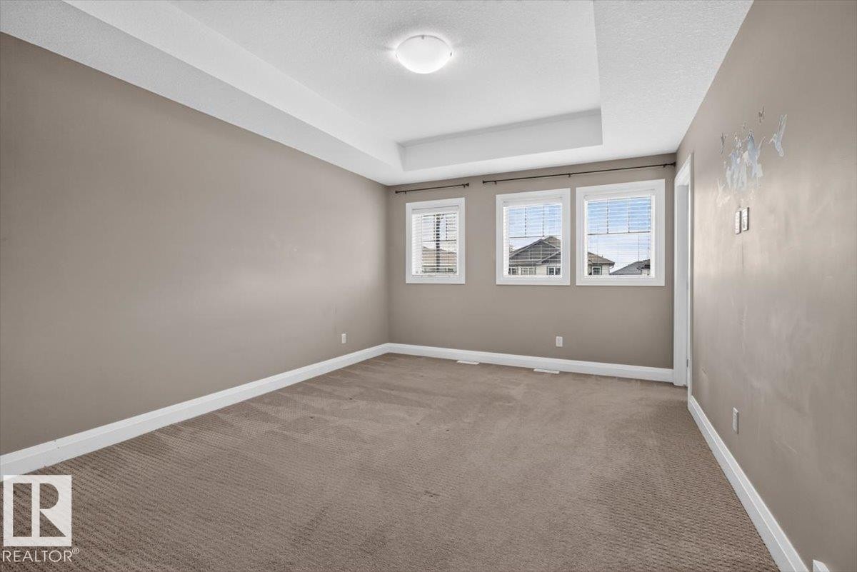 2005 15 Avenue Nw, Edmonton, AB - Indoor Photo Showing Other Room
