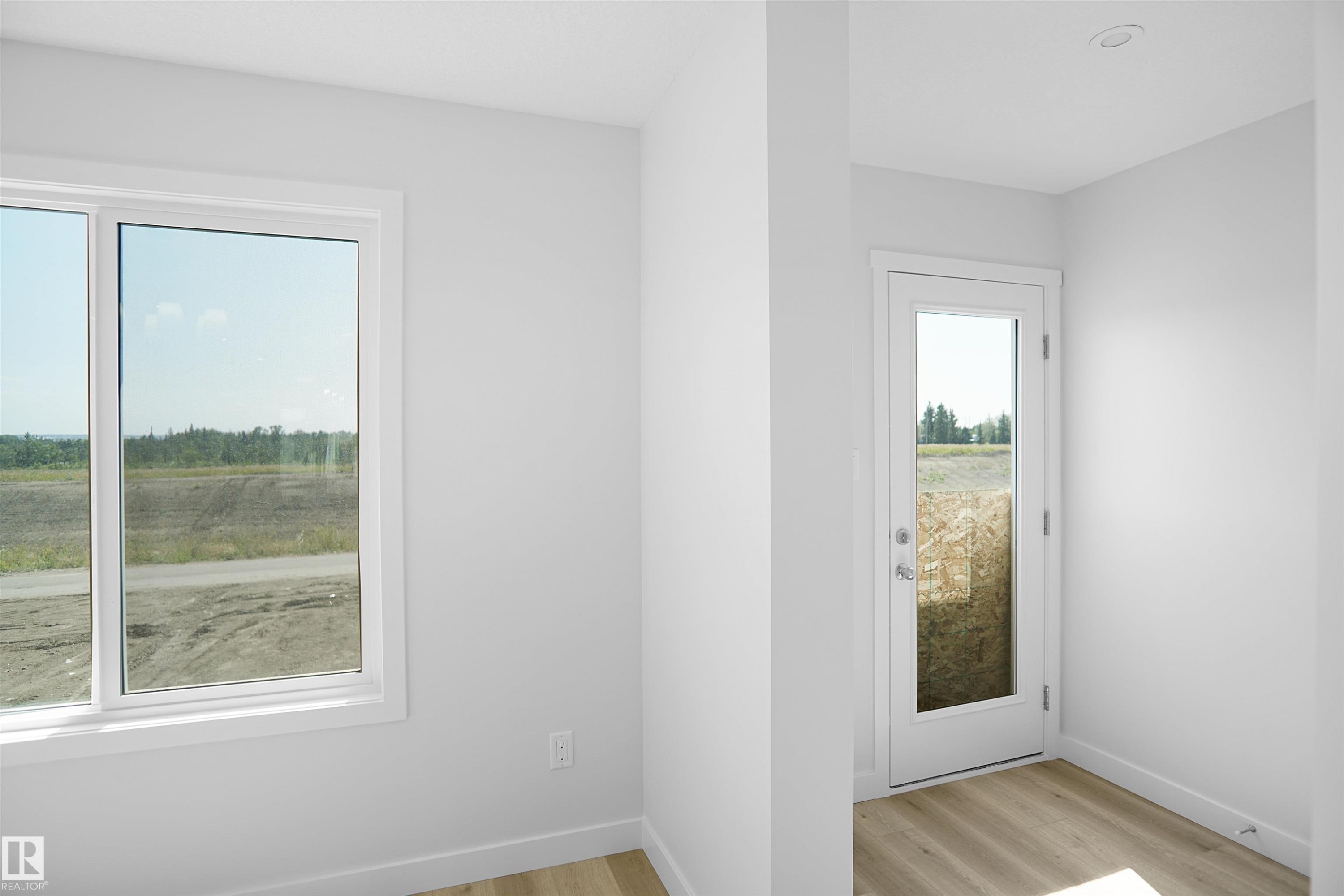 106 Juniper Wynd, Fort Saskatchewan, AB - Indoor Photo Showing Other Room