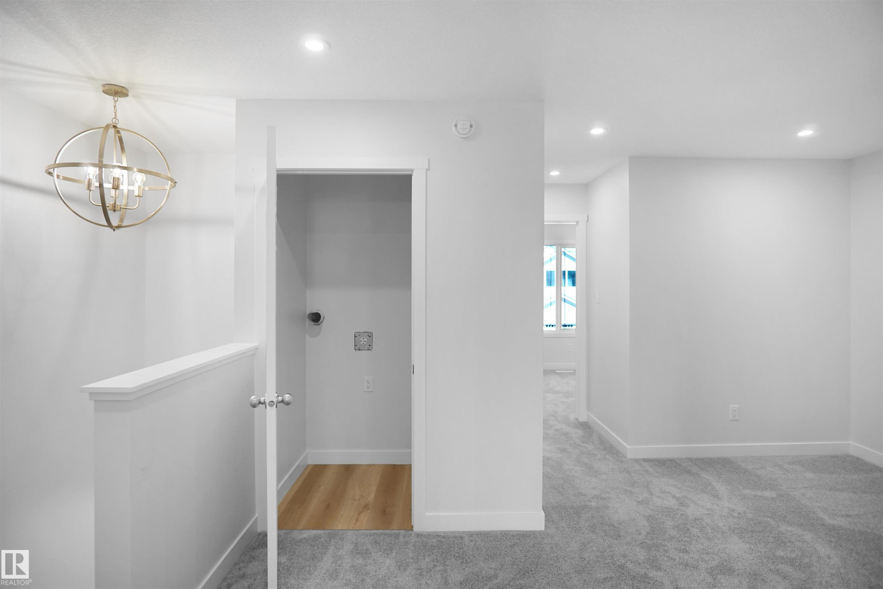 106 Juniper Wynd, Fort Saskatchewan, AB - Indoor Photo Showing Other Room