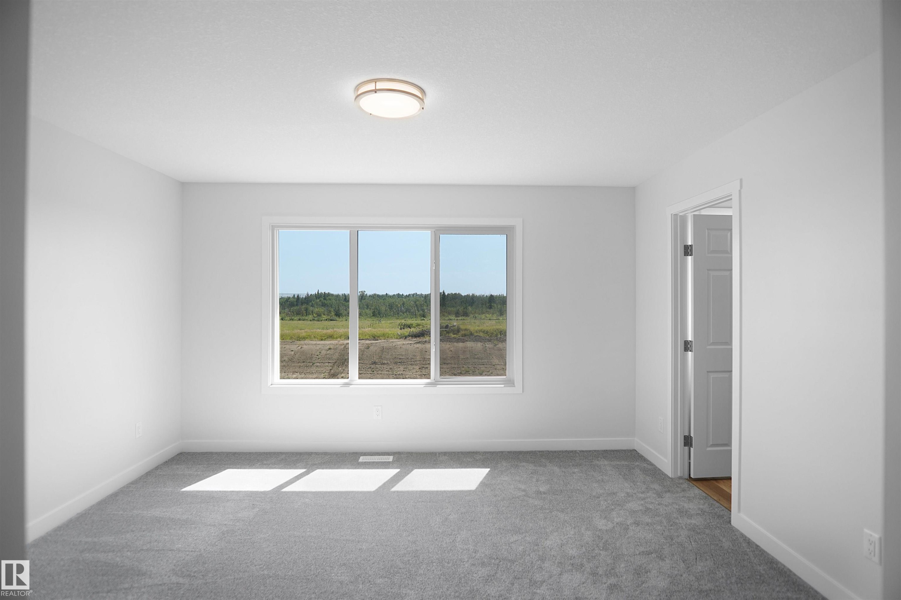 106 Juniper Wynd, Fort Saskatchewan, AB - Indoor Photo Showing Other Room