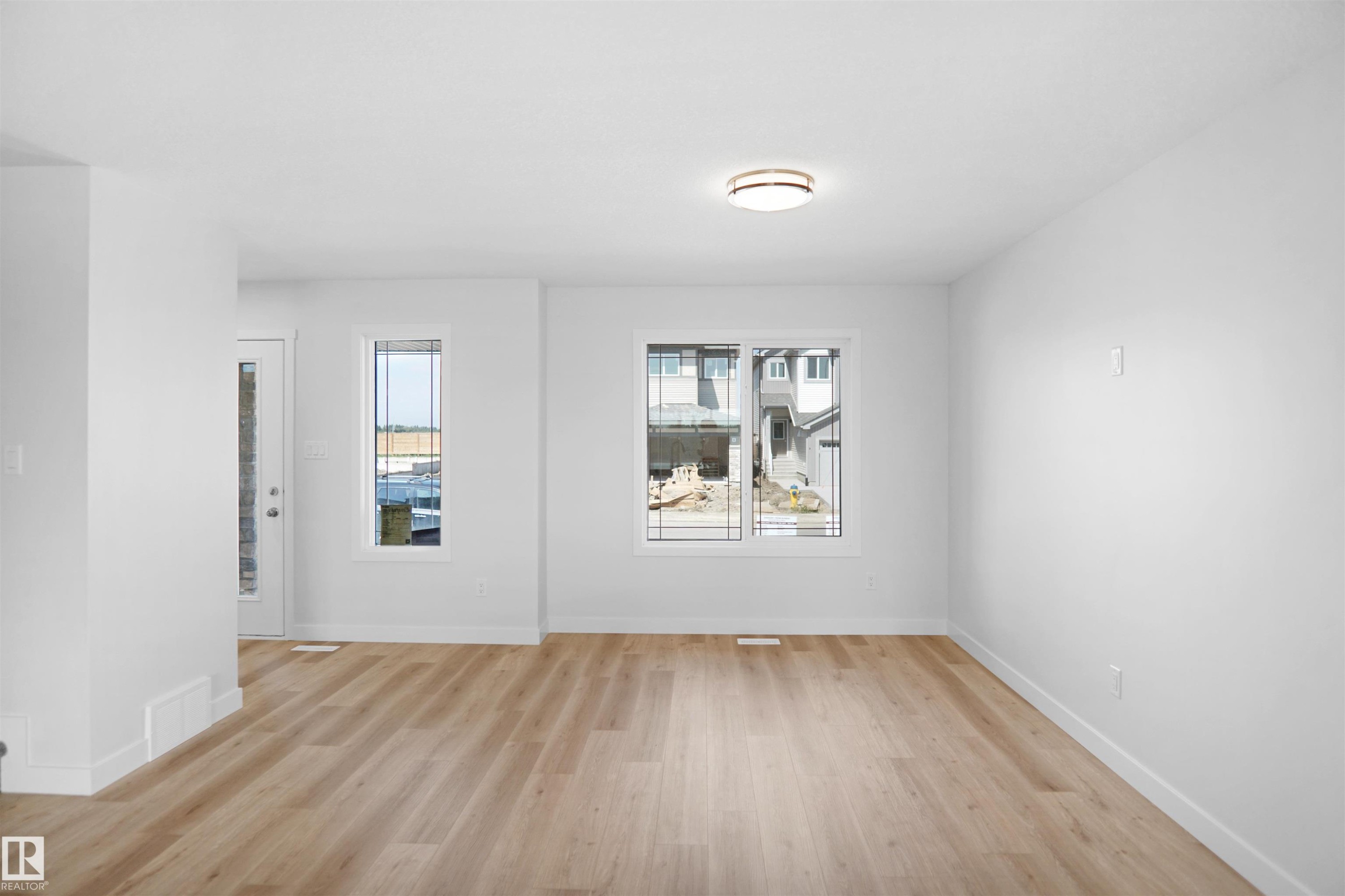 106 Juniper Wynd, Fort Saskatchewan, AB - Indoor Photo Showing Other Room