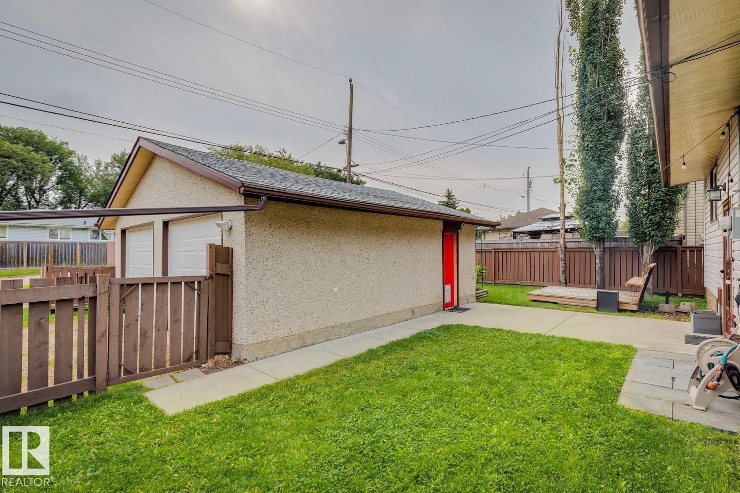 10151 71 Street Nw, Edmonton, AB