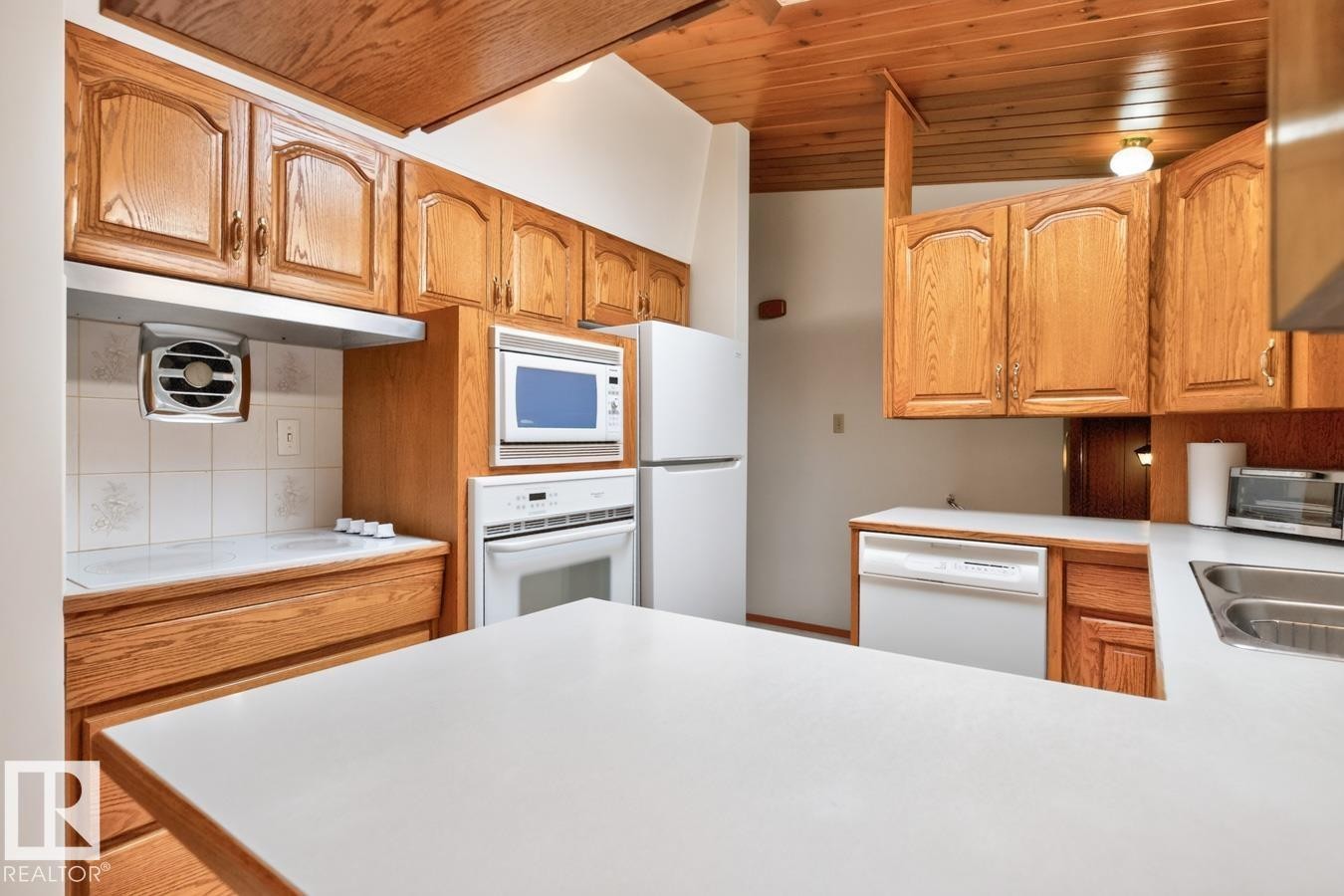 13336 106 Street Nw, Edmonton, AB - Indoor Photo Showing Kitchen With Double Sink