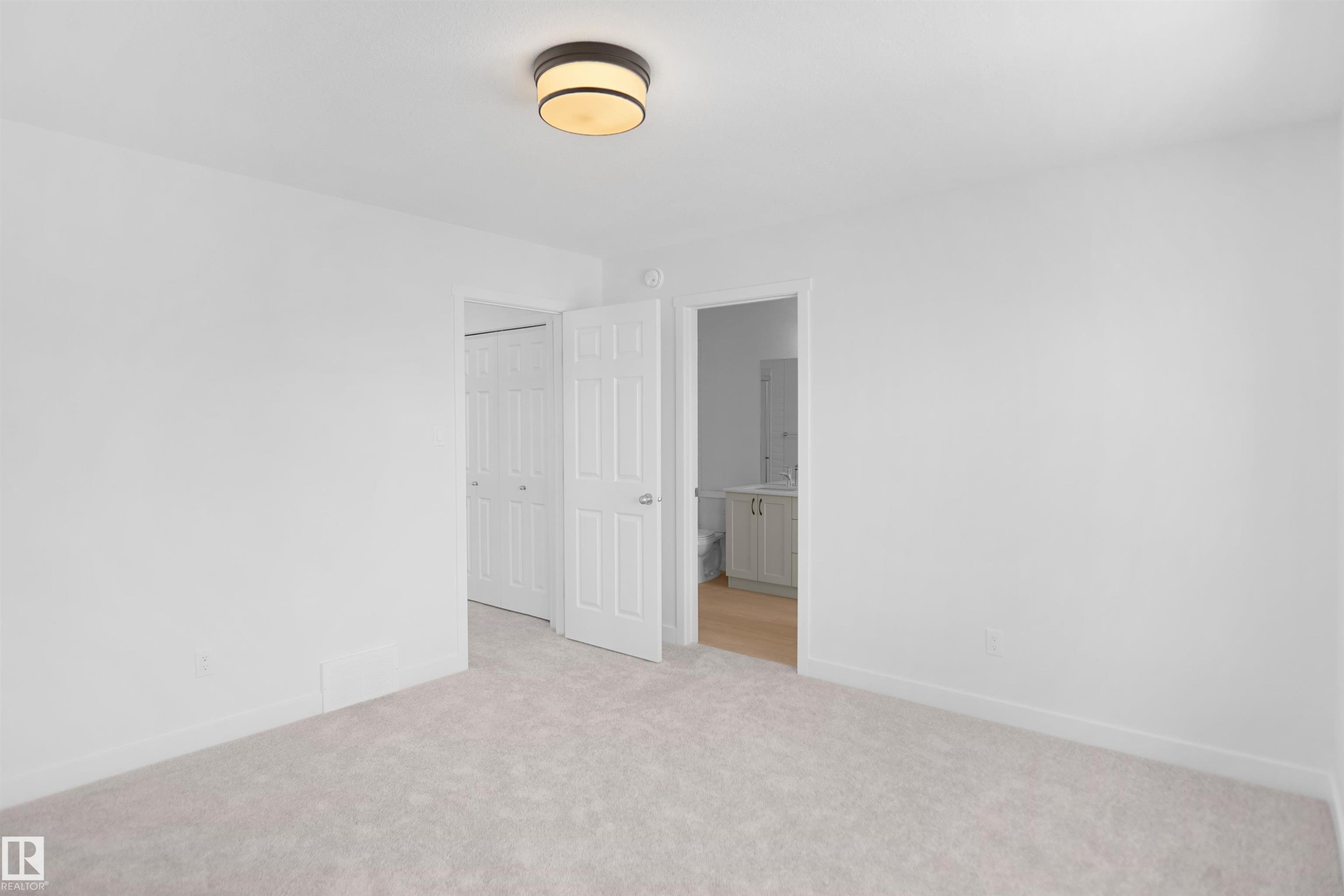 546 Ashgrove Circle, Leduc, AB - Indoor Photo Showing Other Room