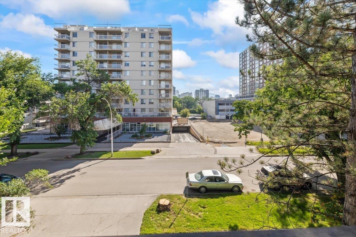 #206 10148 118 St Nw, Edmonton, AB - Outdoor