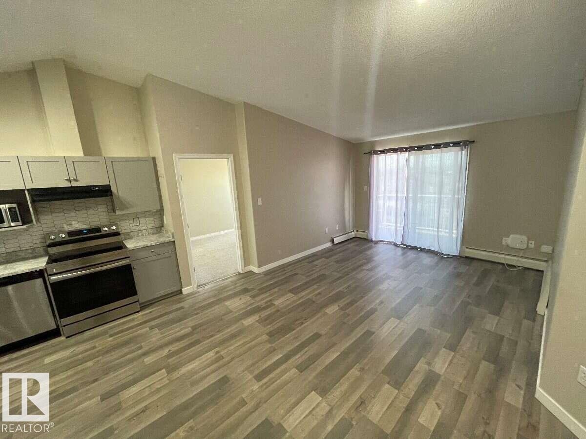 #405 151 Edwards Dr Sw, Edmonton, AB - Indoor Photo Showing Kitchen
