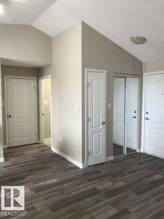 #405 151 Edwards Dr Sw, Edmonton, AB - Indoor Photo Showing Other Room
