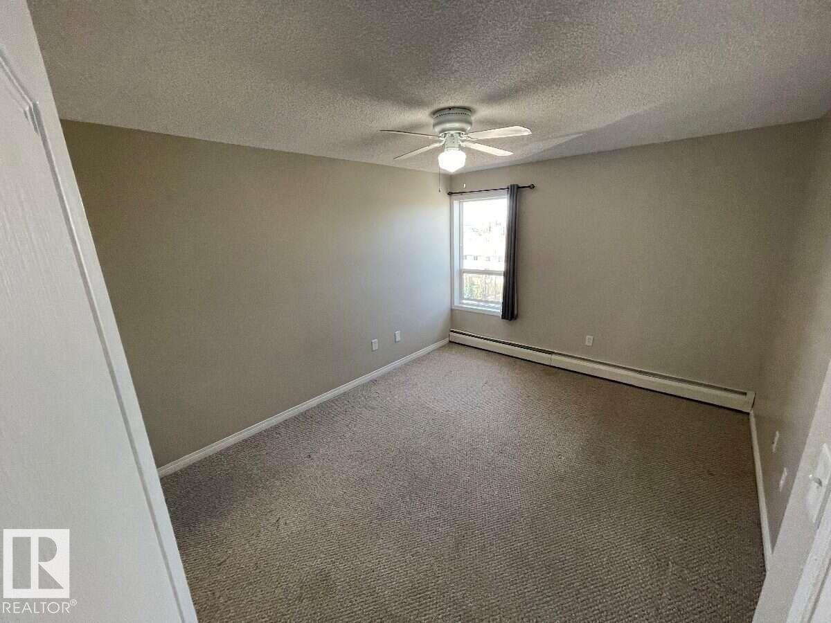 #405 151 Edwards Dr Sw, Edmonton, AB - Indoor Photo Showing Other Room