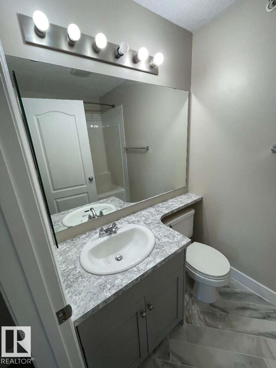 #405 151 Edwards Dr Sw, Edmonton, AB - Indoor Photo Showing Bathroom