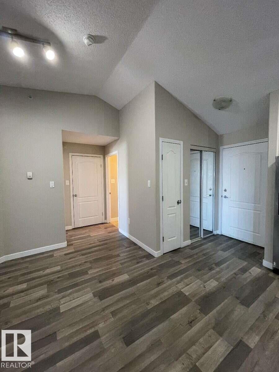 #405 151 Edwards Dr Sw, Edmonton, AB - Indoor Photo Showing Other Room