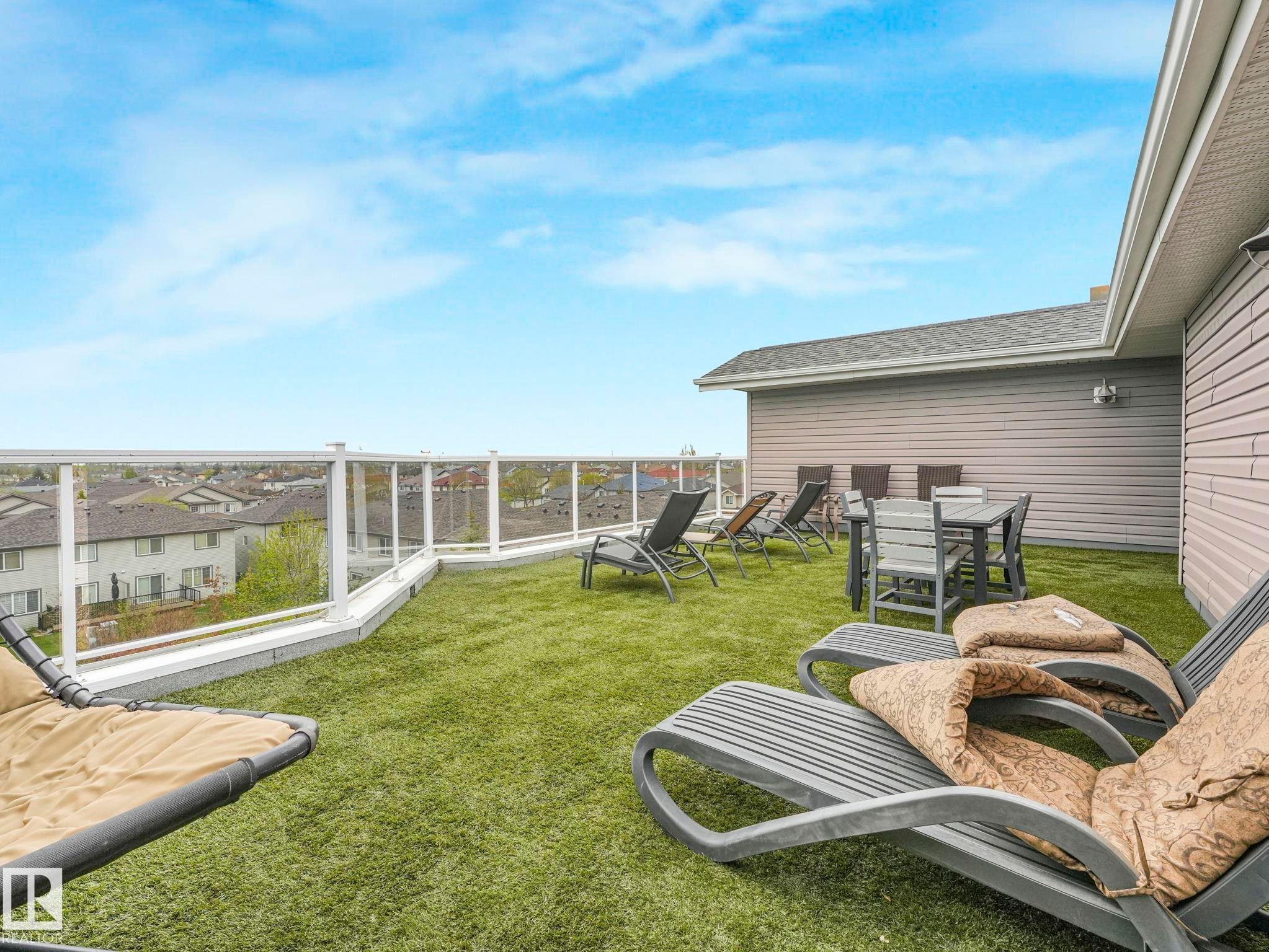 #208 16035 132 St Nw, Edmonton, AB - Outdoor