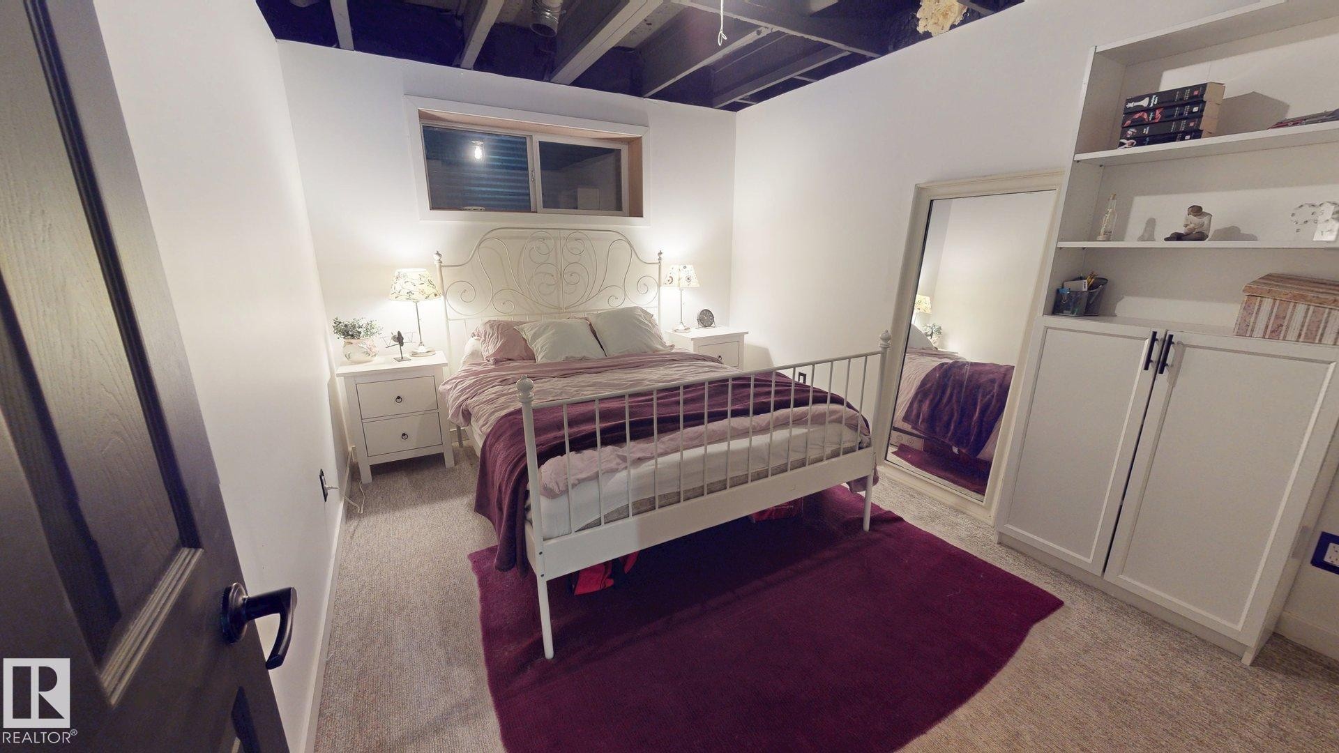 1303 117St Sw, Edmonton, AB - Indoor Photo Showing Bedroom