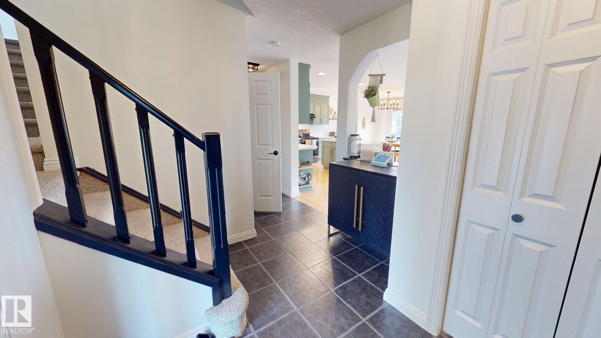1303 117St Sw, Edmonton, AB - Indoor Photo Showing Other Room