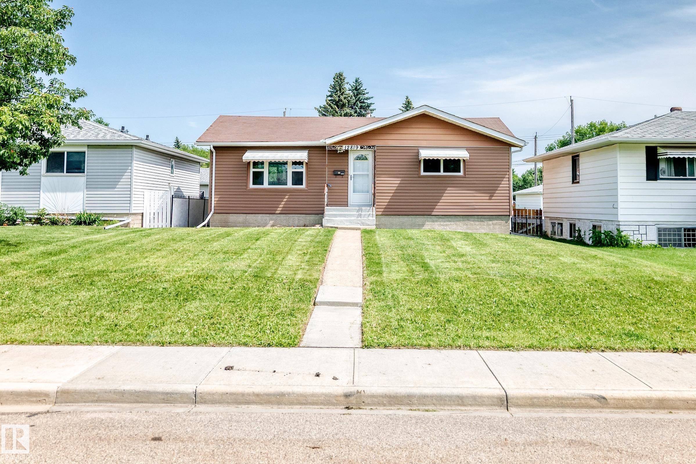 12819 107 Street Nw, Edmonton, AB - Outdoor