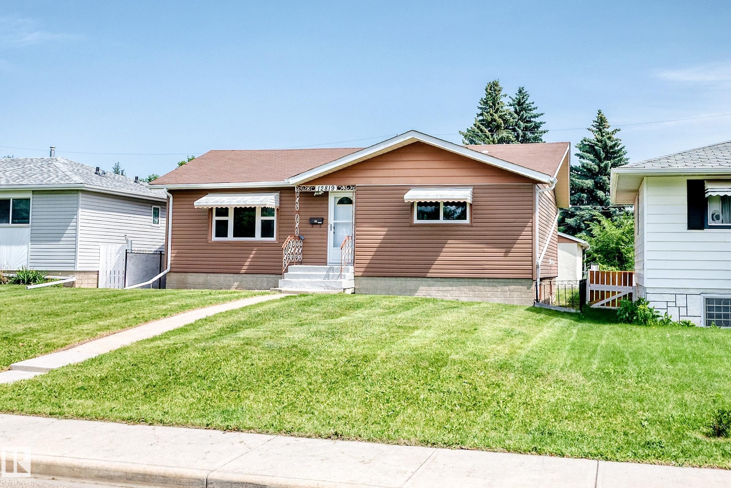 12819 107 Street Nw, Edmonton, AB - Outdoor