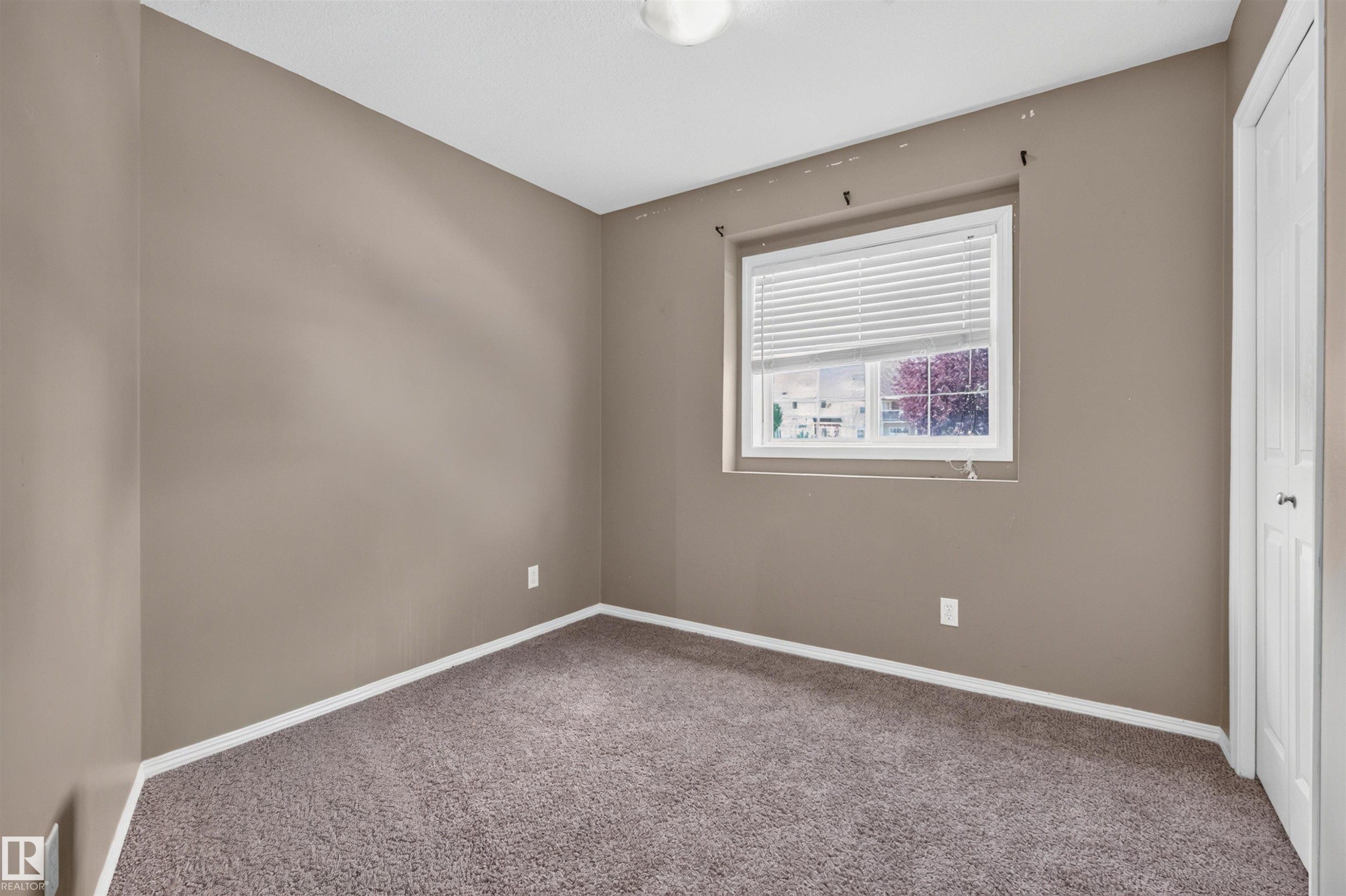 #29 150 Edwards Dr Sw, Edmonton, AB - Indoor Photo Showing Other Room