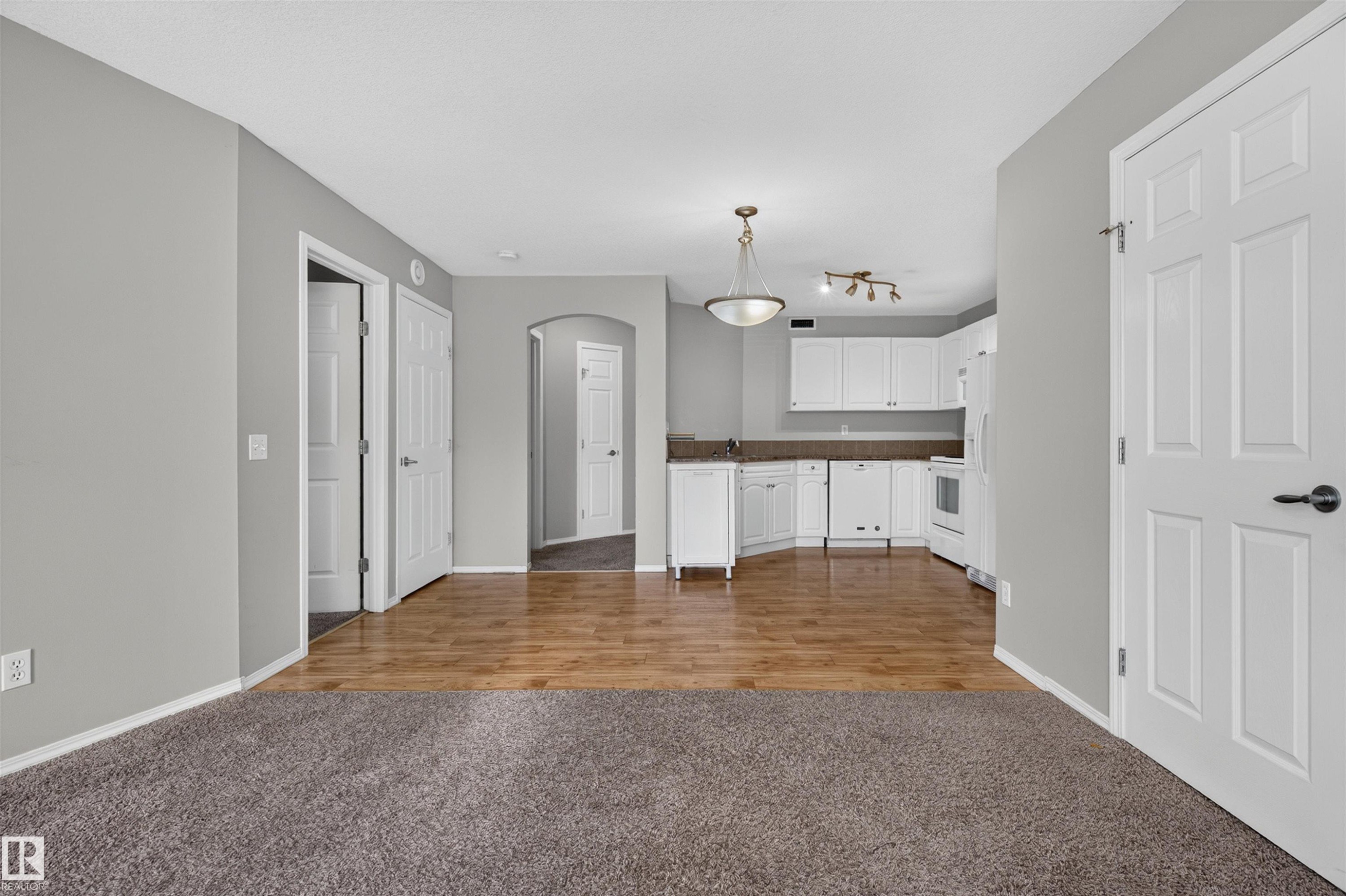 #29 150 Edwards Dr Sw, Edmonton, AB - Indoor Photo Showing Other Room