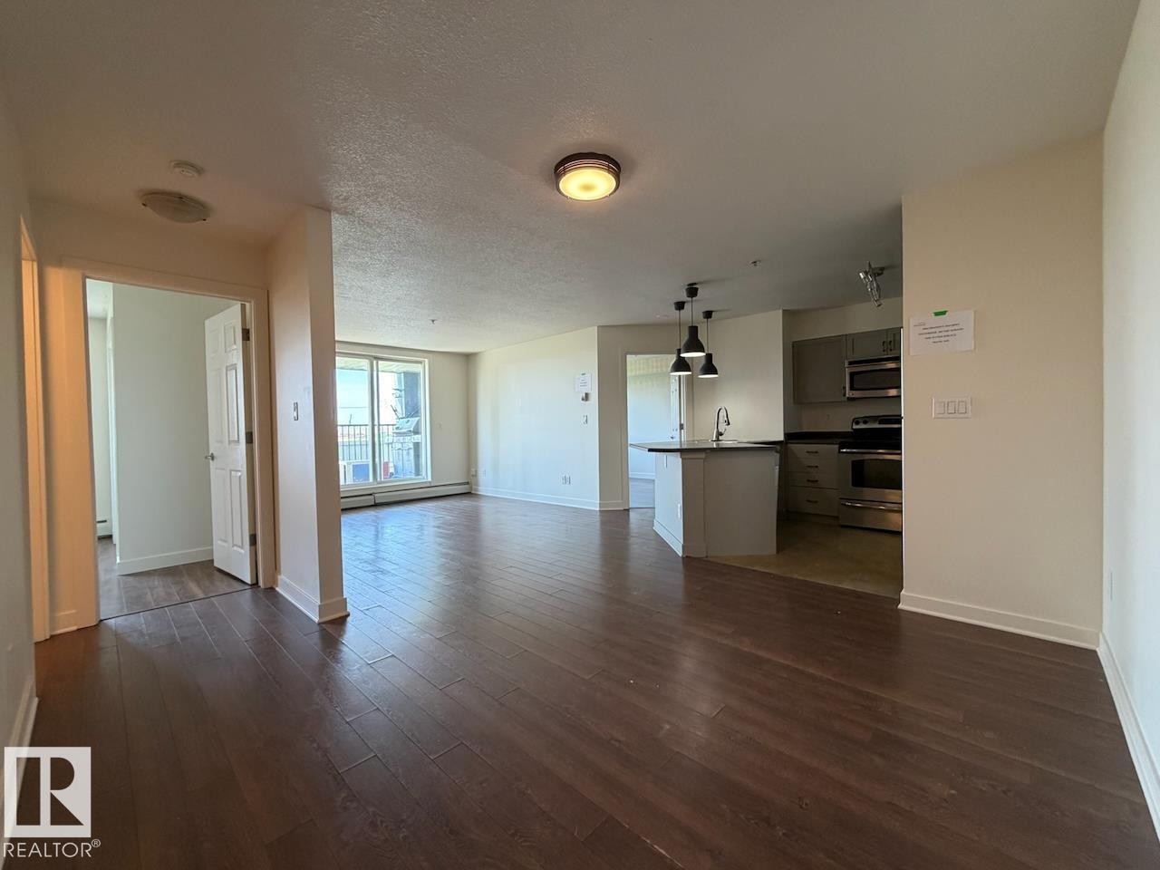 #104 920 156 St Nw, Edmonton, AB - Indoor
