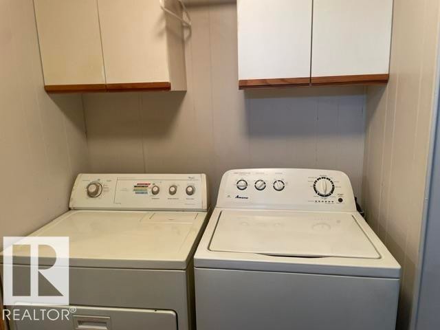 58 The Parkway Northwest, Edmonton, AB - Indoor Photo Showing Laundry Room