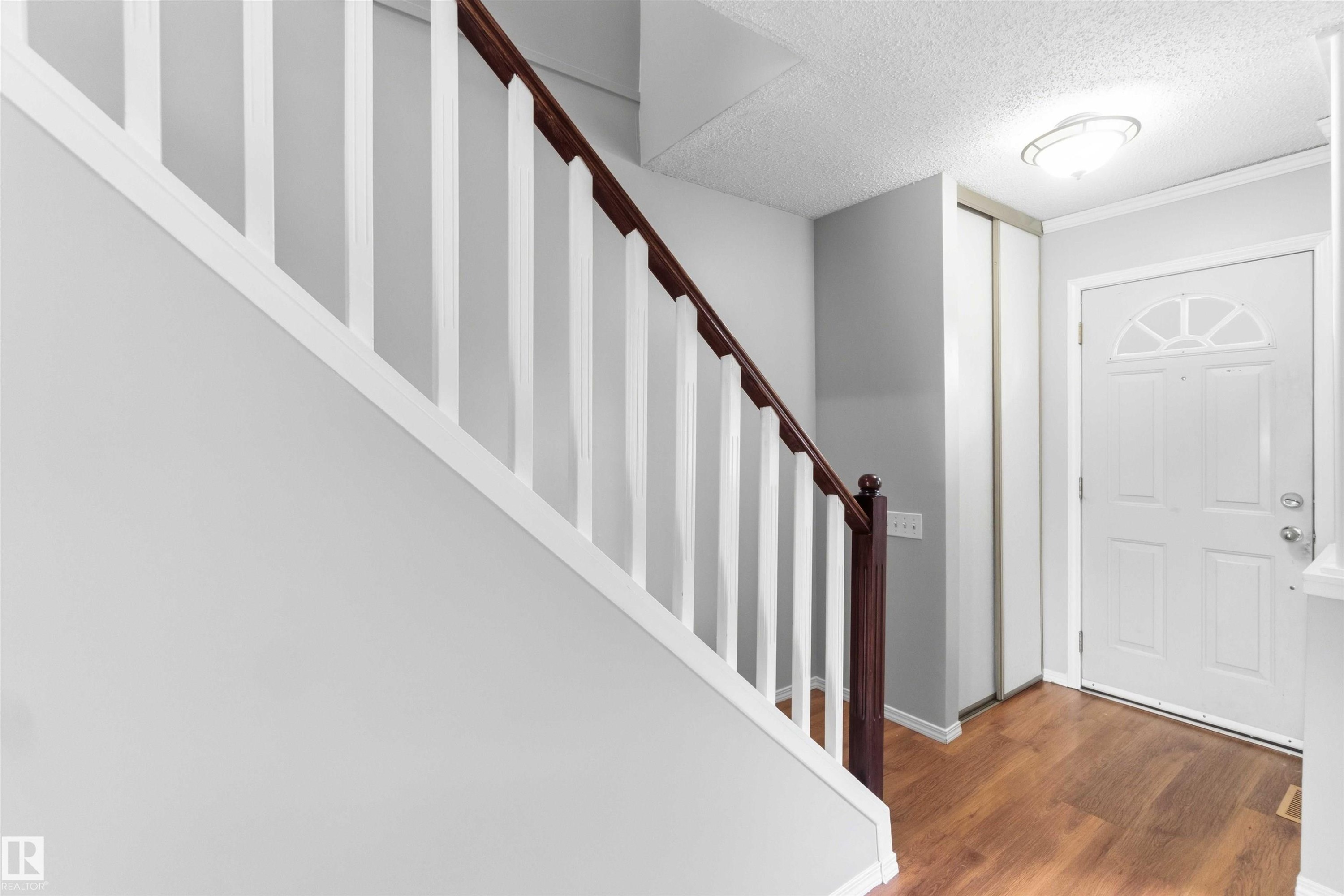 7963 178 Street Nw, Edmonton, AB - Indoor Photo Showing Other Room