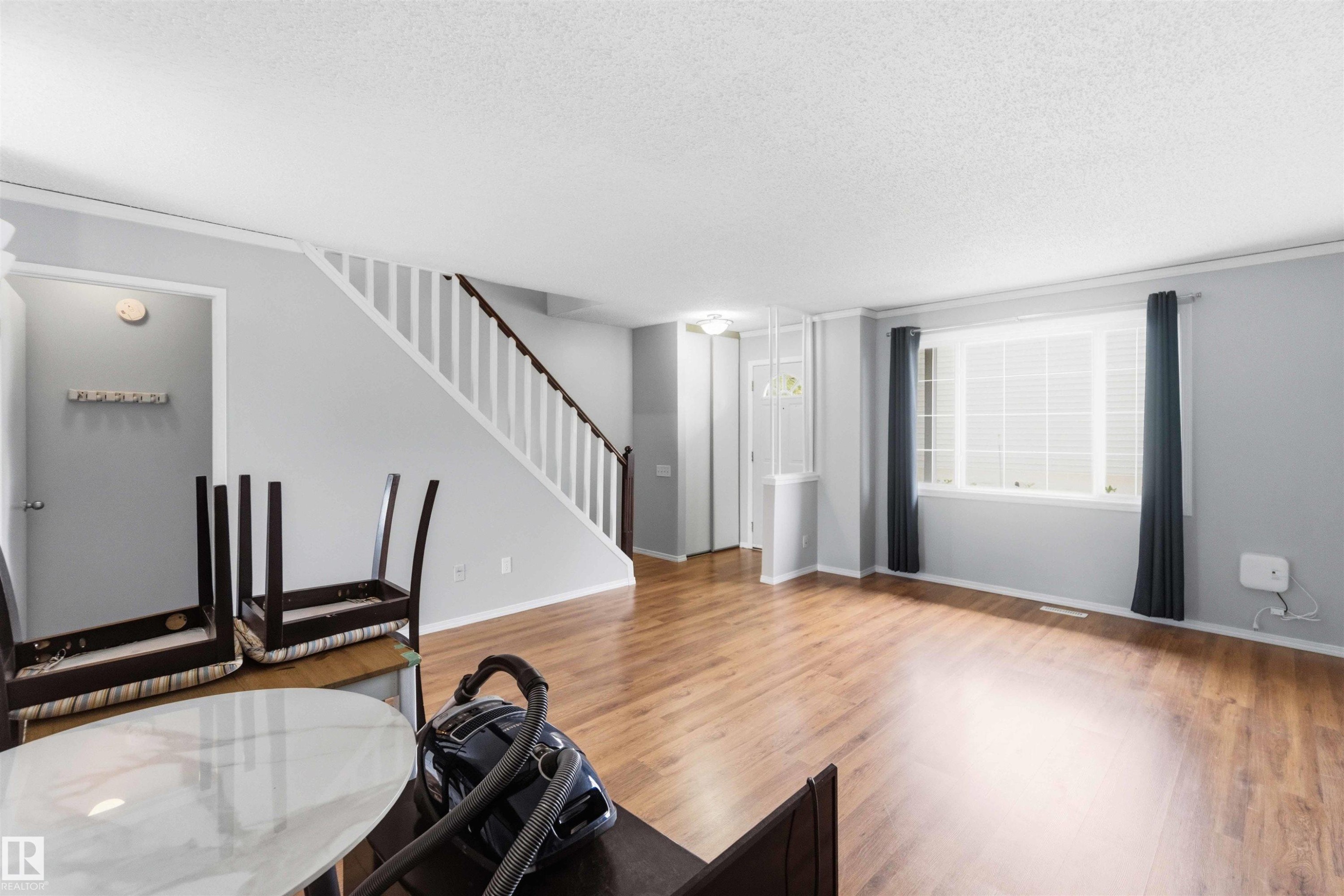 7963 178 Street Nw, Edmonton, AB - Indoor Photo Showing Other Room