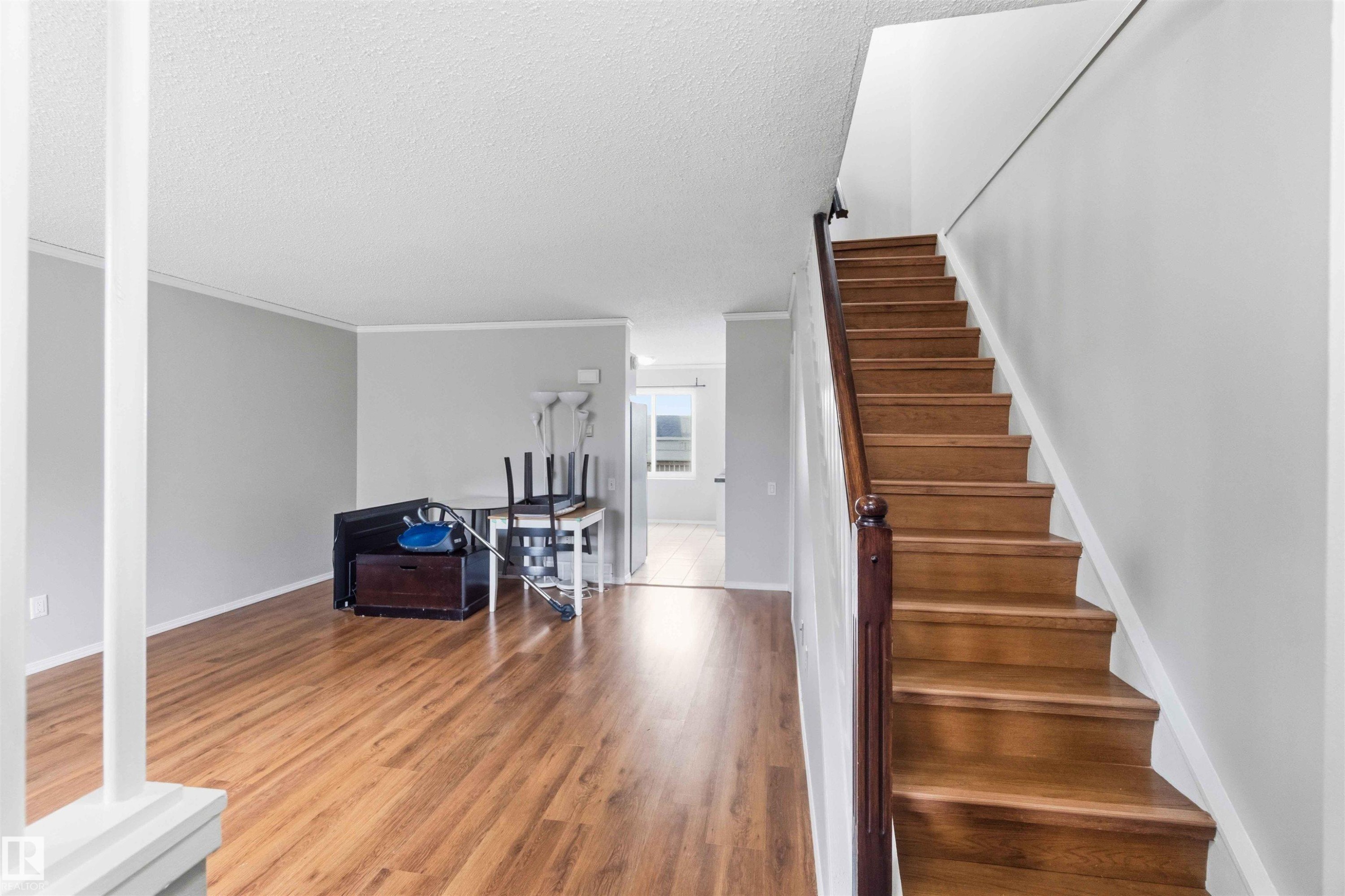 7963 178 Street Nw, Edmonton, AB - Indoor Photo Showing Other Room