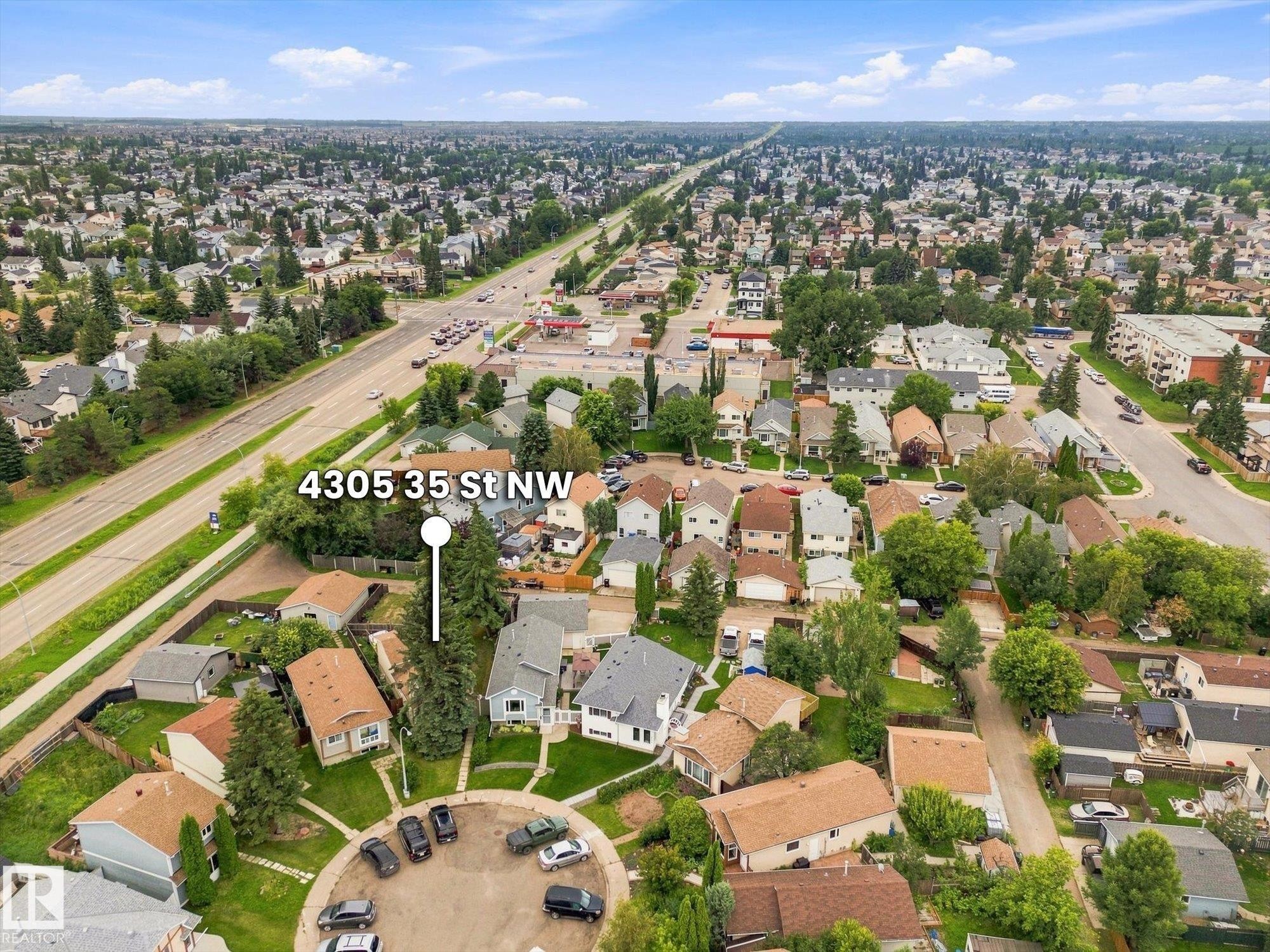 4305 35 Street Nw, Edmonton, AB - Outdoor With View