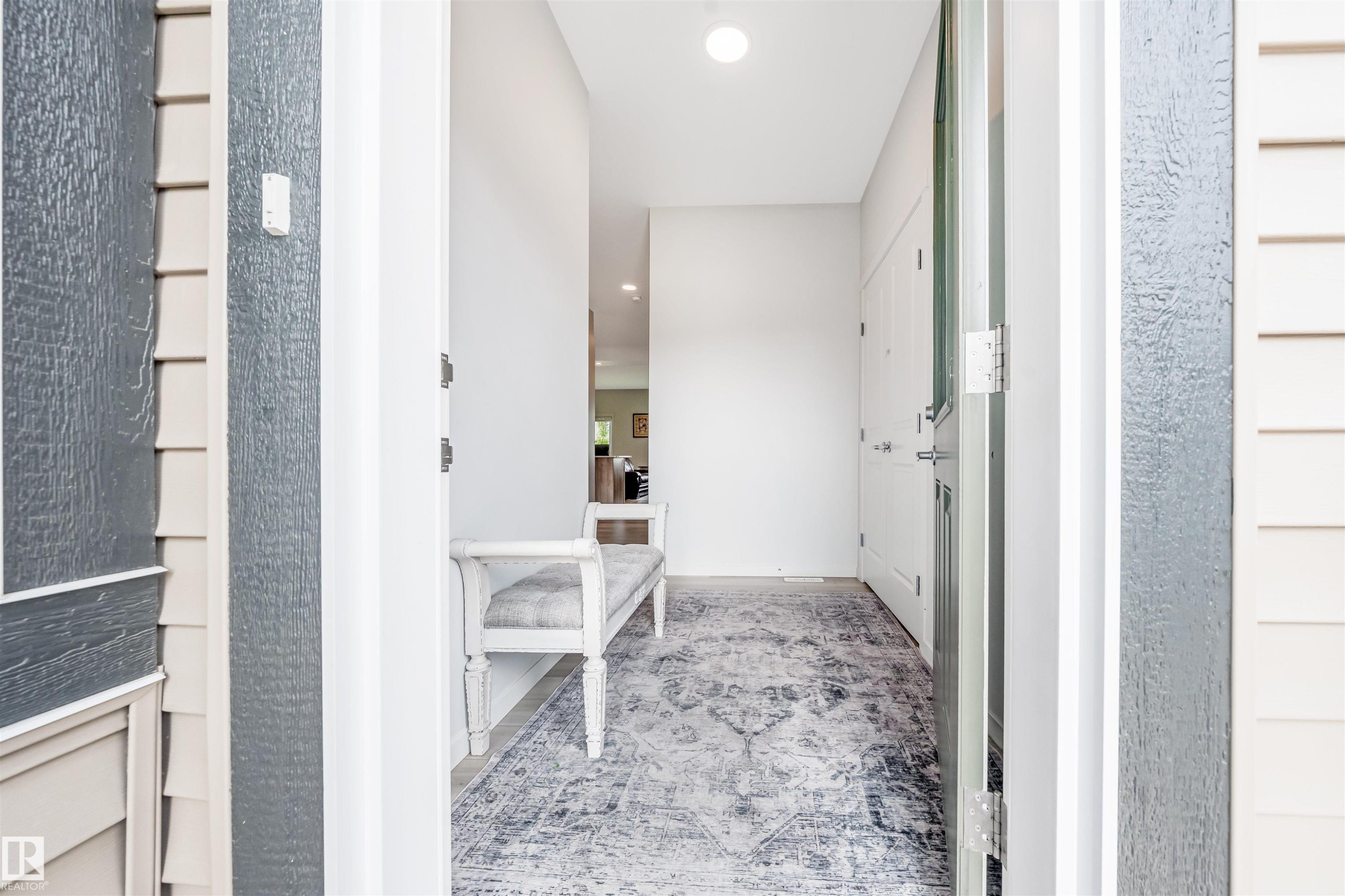 17072 45 Street Nw, Edmonton, AB - Photo Showing Other Room