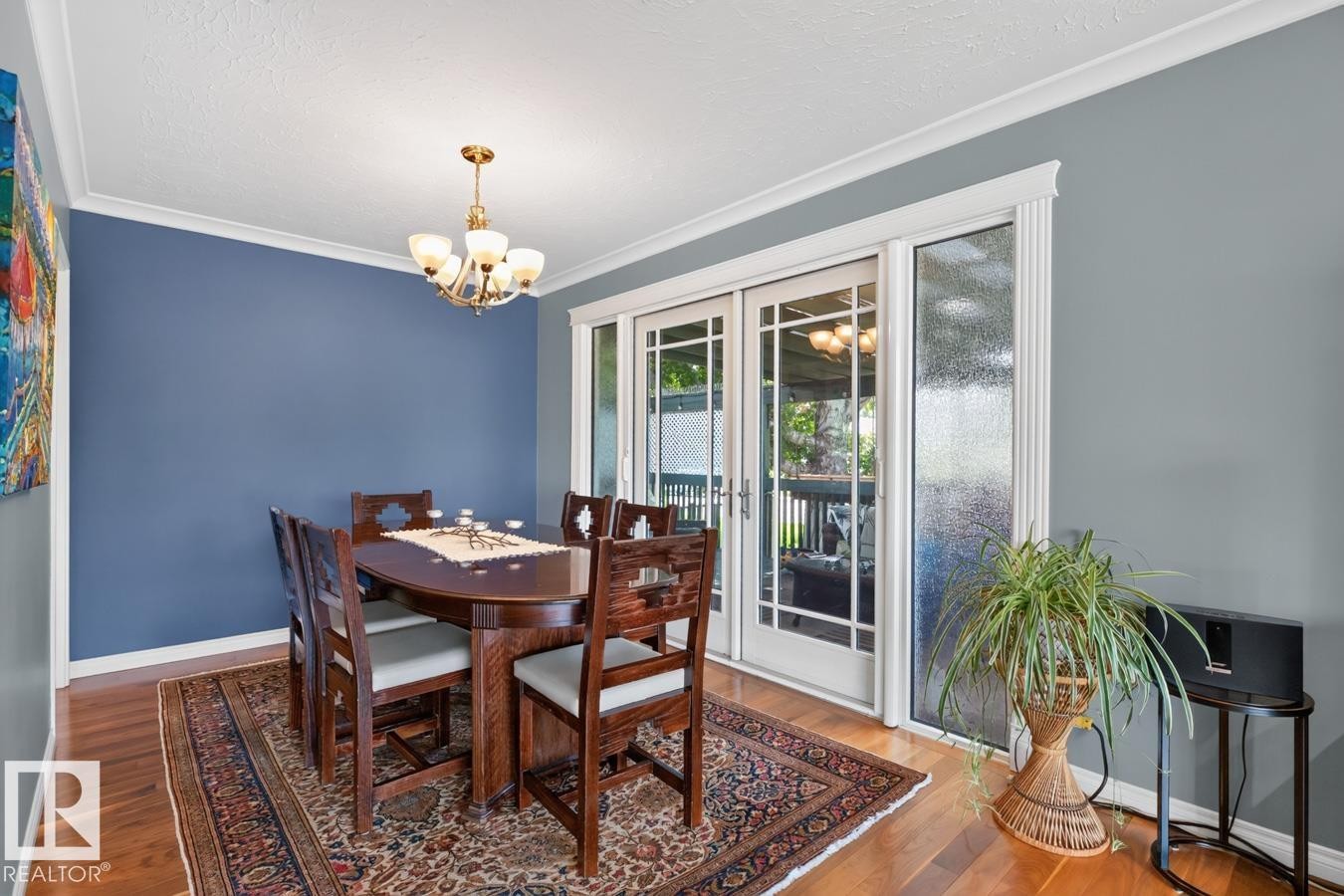 7607 75 Avenue Nw, Edmonton, AB - Indoor Photo Showing Dining Room