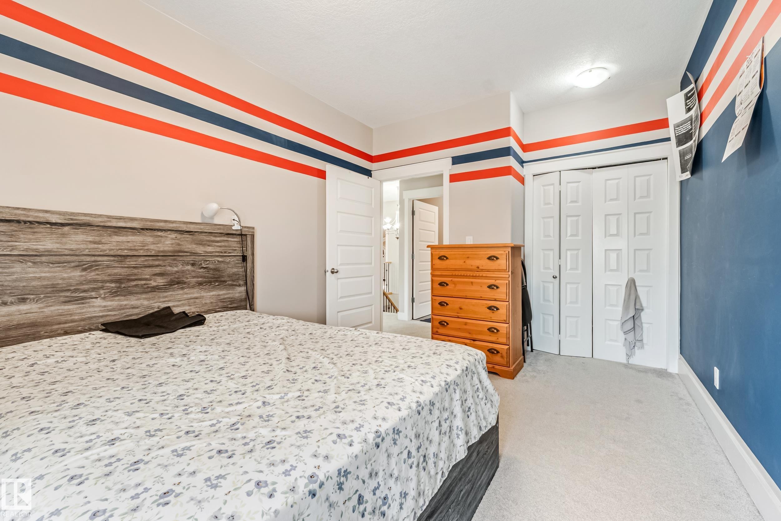 1508 68 Street Sw, Edmonton, AB - Indoor Photo Showing Bedroom