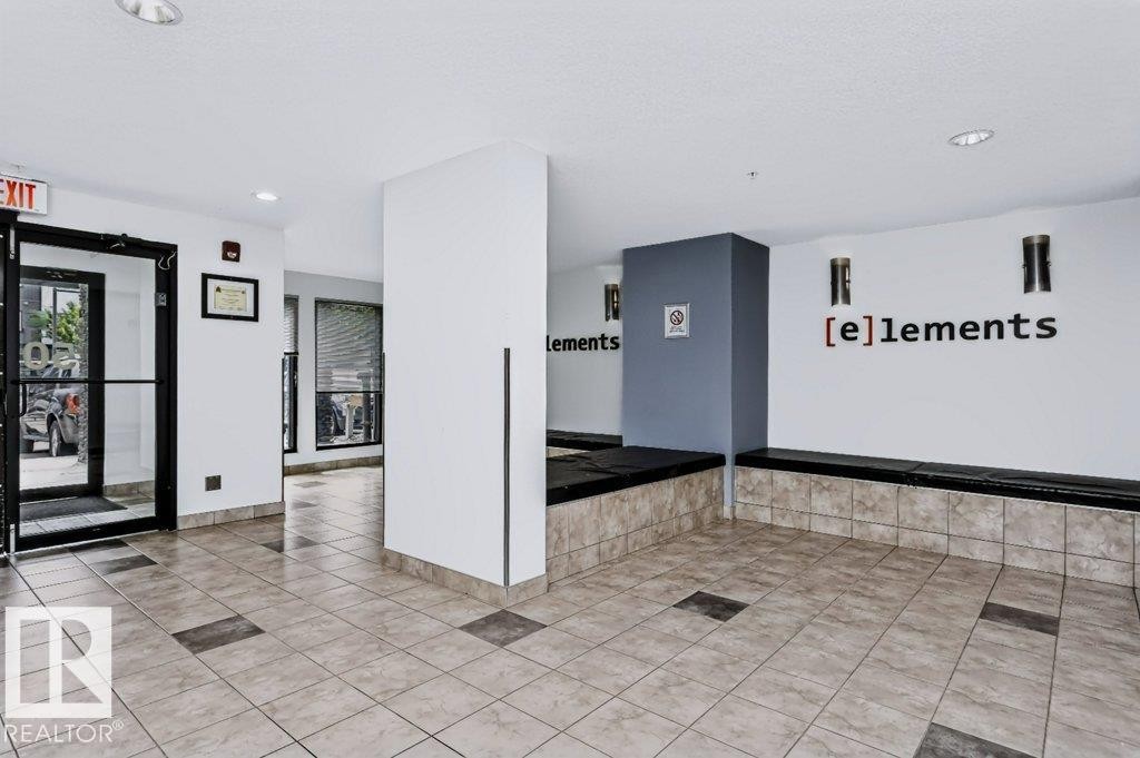 #415 508 Albany Way Nw, Edmonton, AB - Indoor Photo Showing Other Room