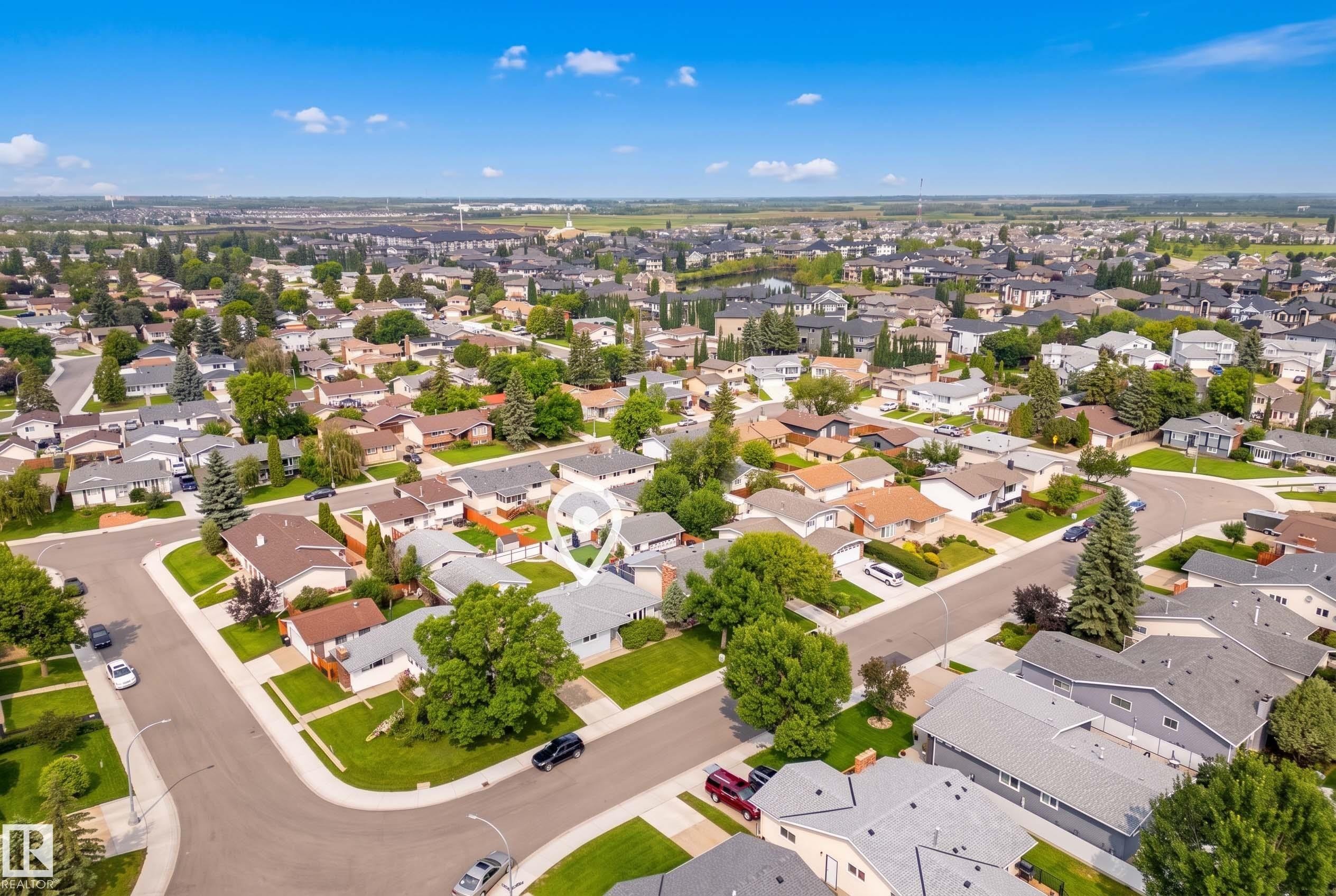 17312 105 Street Nw, Edmonton, AB - Outdoor With View