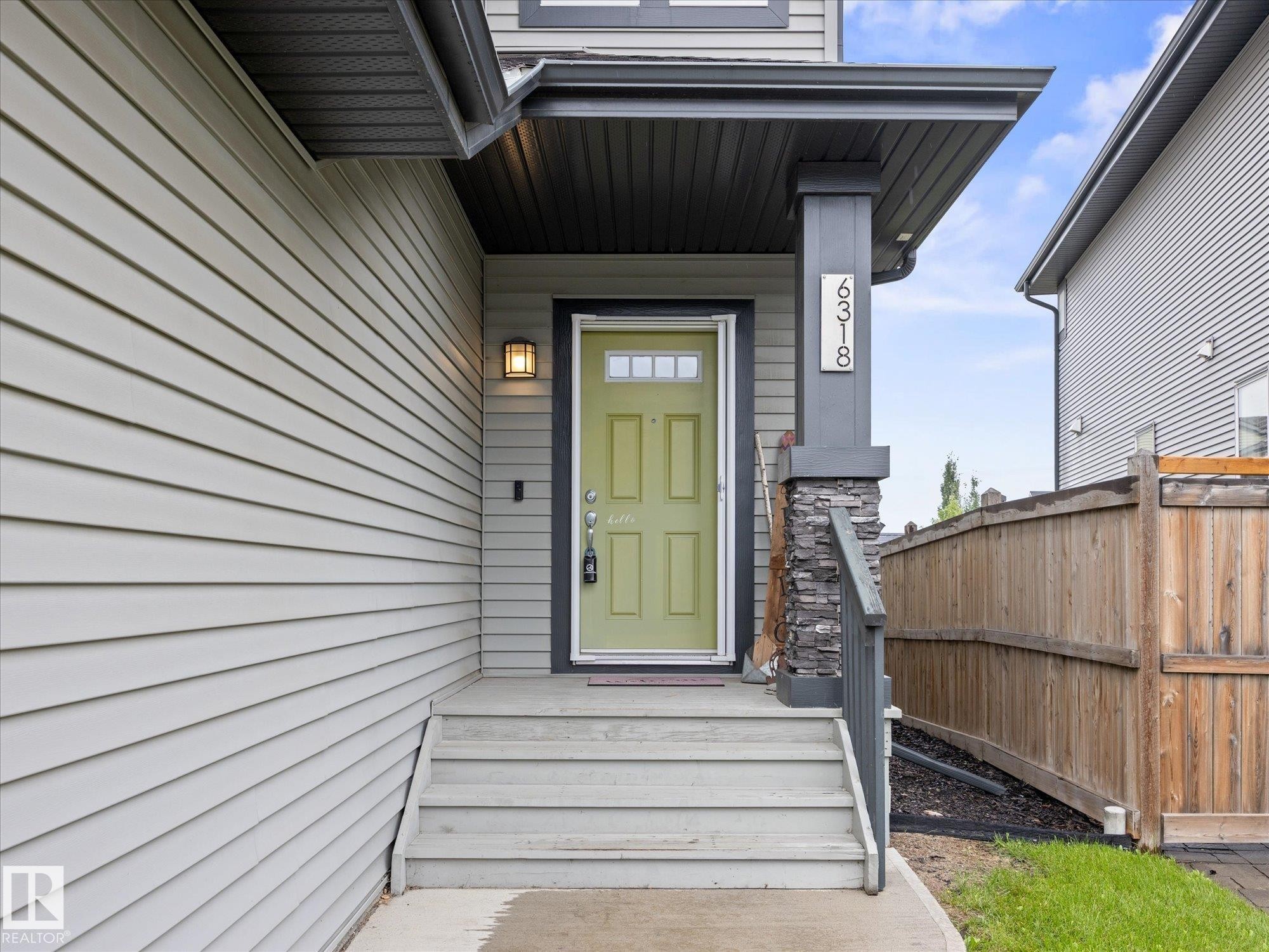 6318 167A Avenue Nw, Edmonton, AB - Outdoor With Exterior