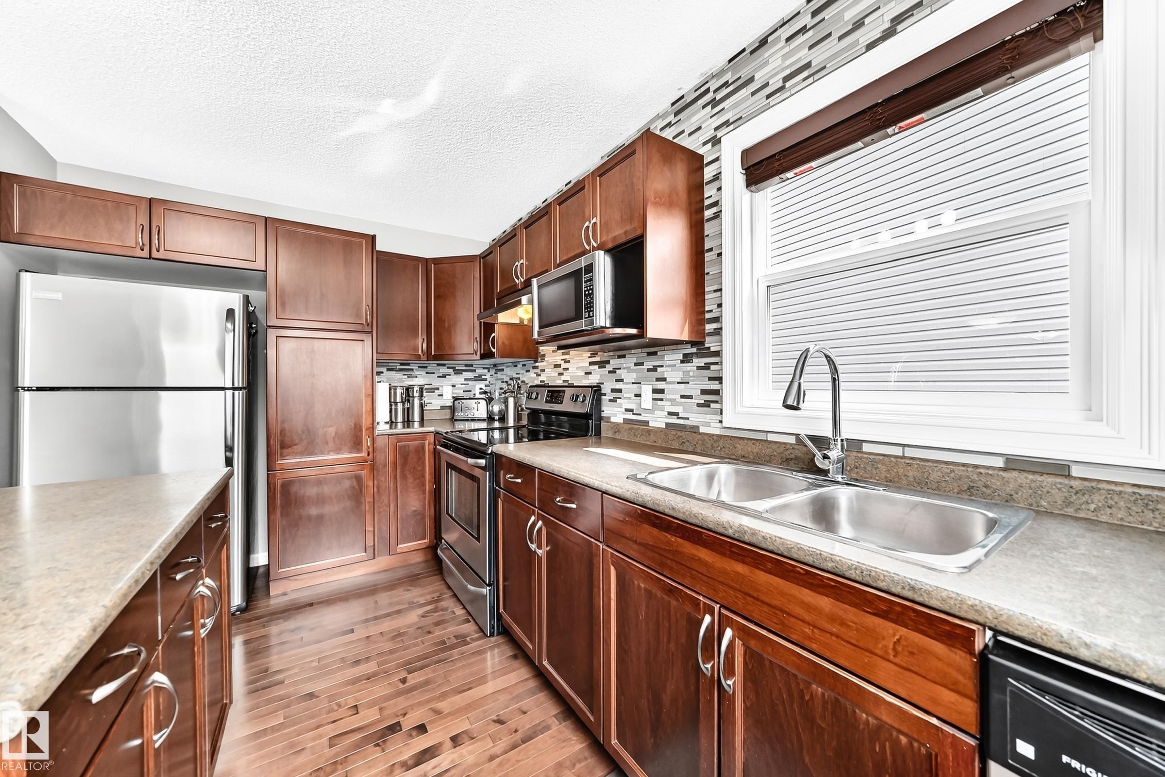 3512 11 Street Nw, Edmonton, AB