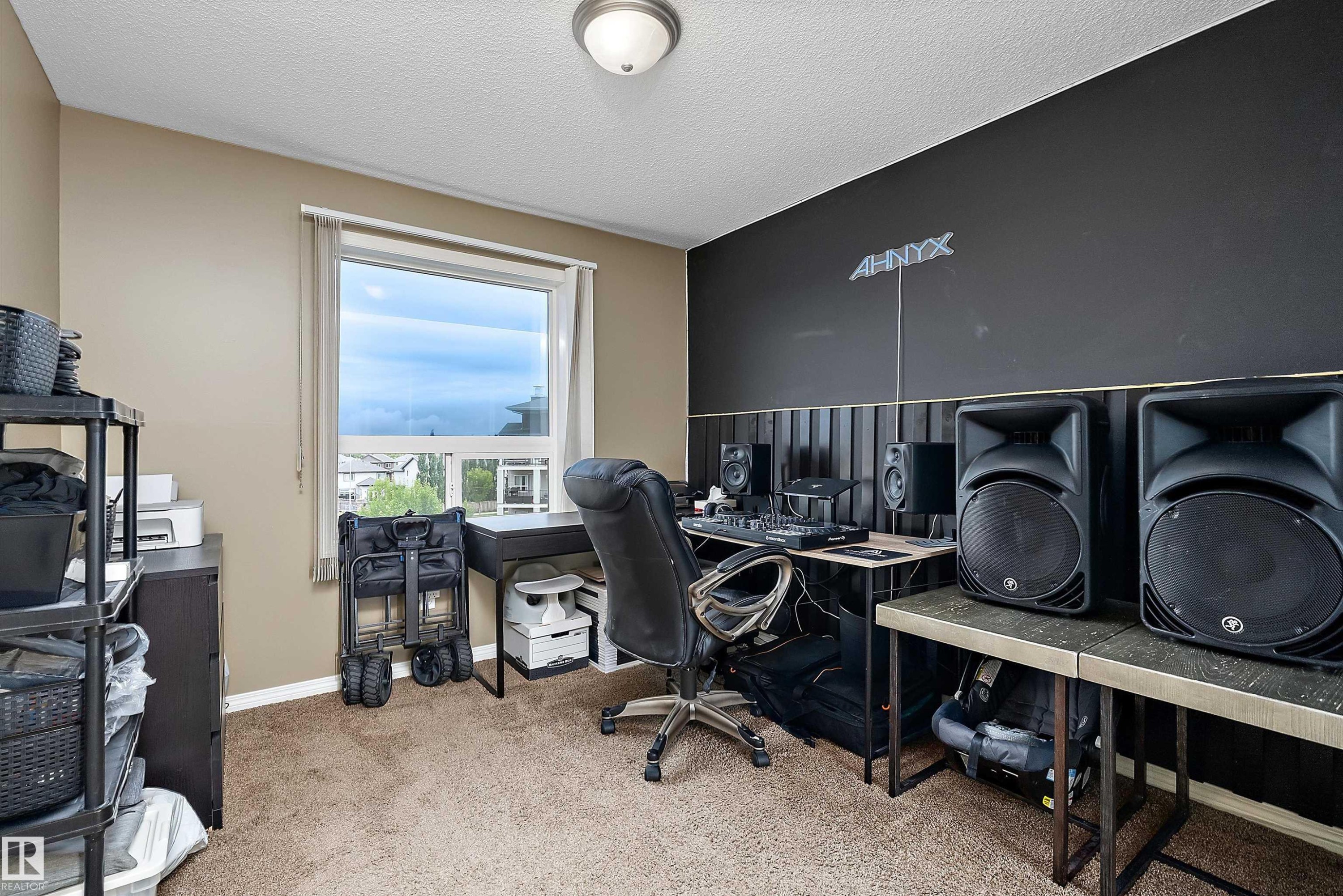 #440 1520 Hammond Gate Nw, Edmonton, AB - Indoor Photo Showing Office