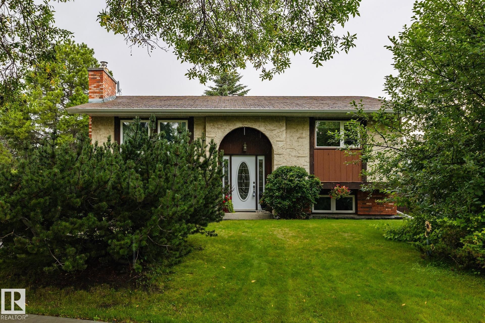 12 Amherst Crescent, St. Albert, AB - Outdoor