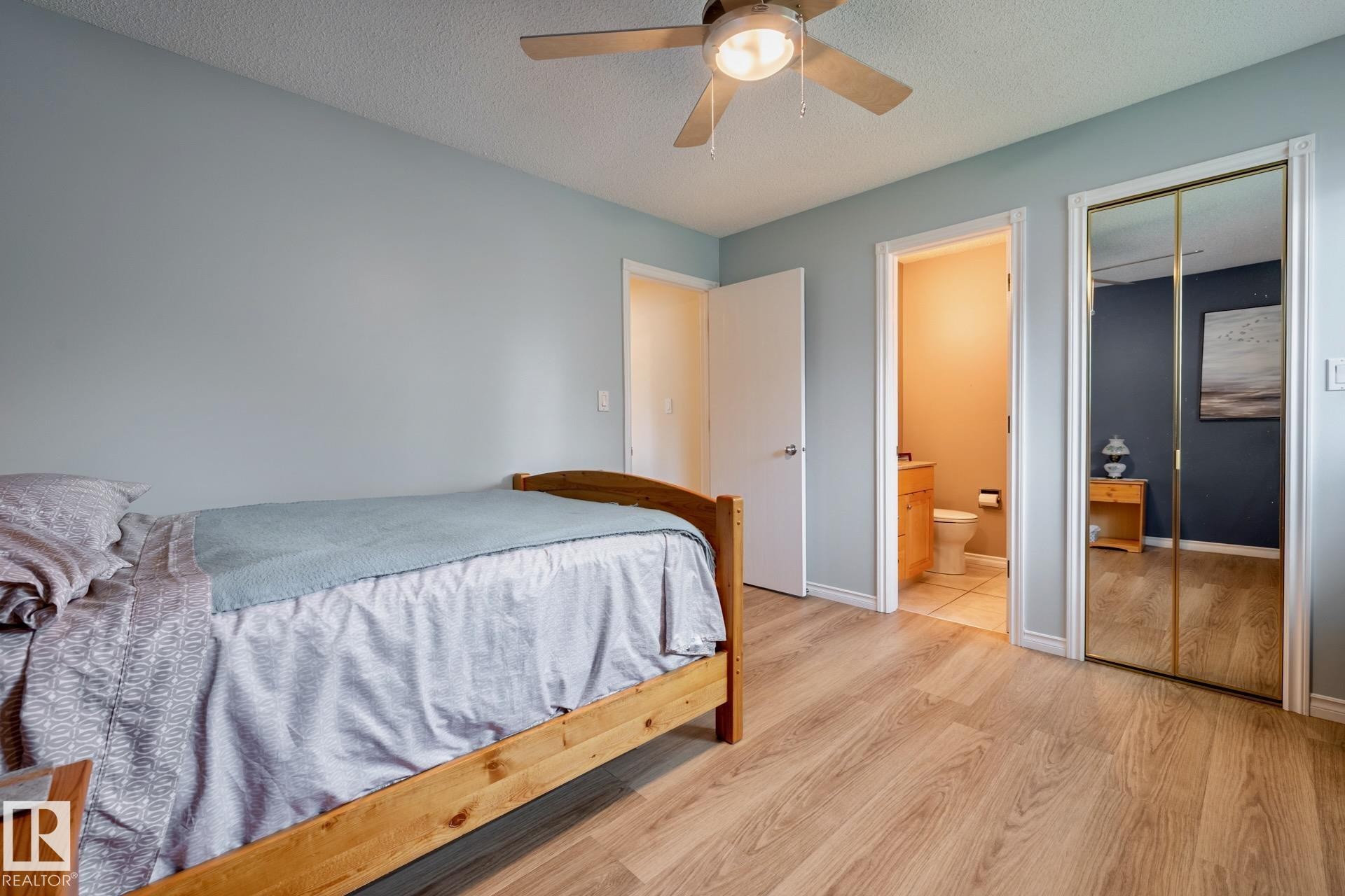 12 Amherst Crescent, St. Albert, AB - Indoor Photo Showing Bedroom