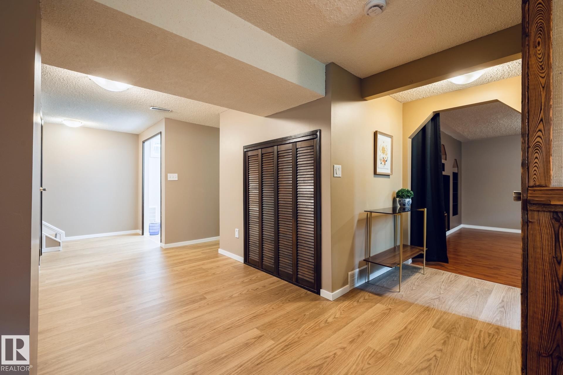 12 Amherst Crescent, St. Albert, AB - Indoor Photo Showing Other Room