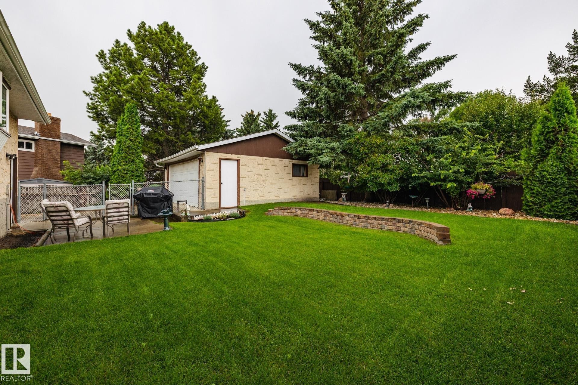 12 Amherst Crescent, St. Albert, AB - Outdoor