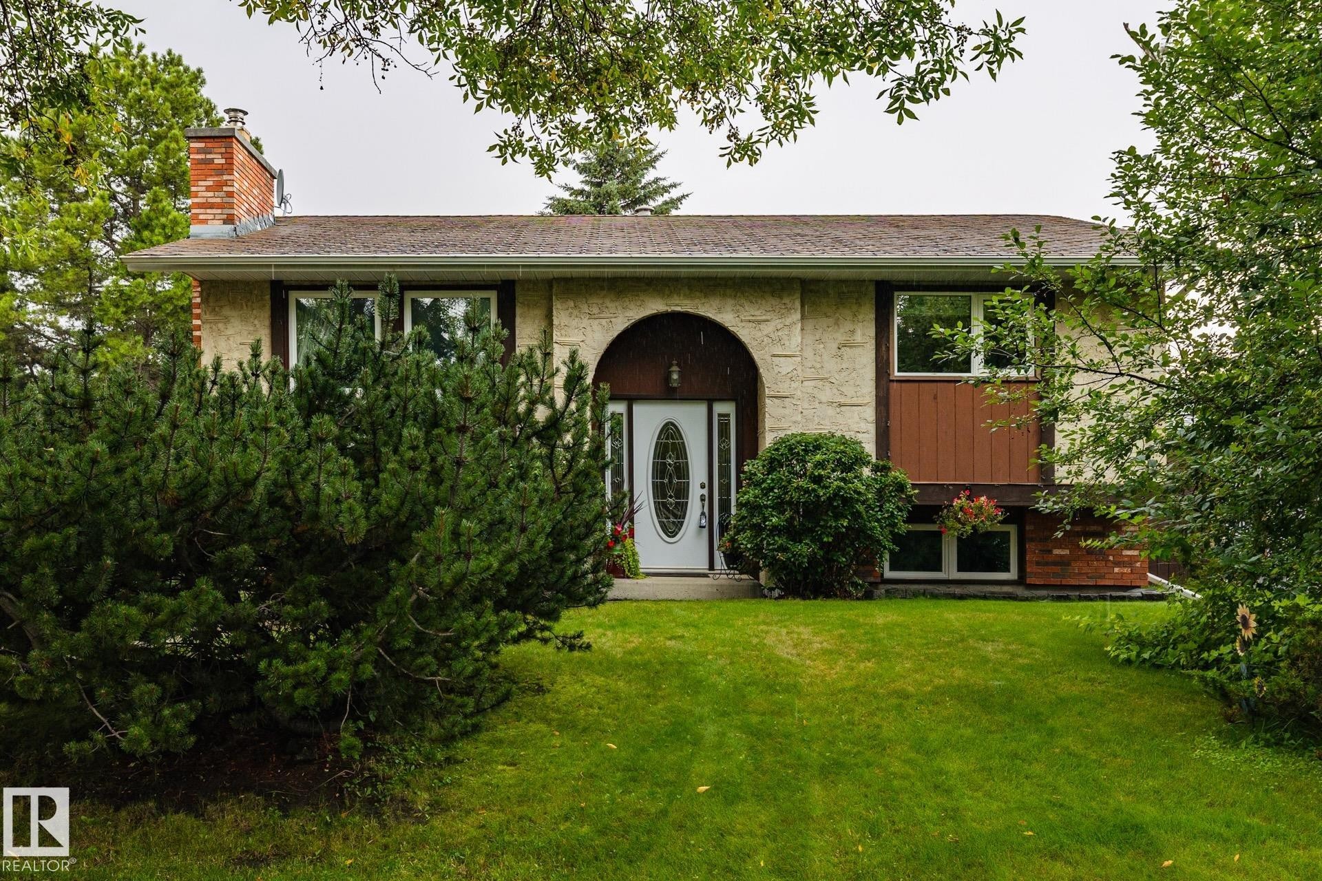 12 Amherst Crescent, St. Albert, AB - Outdoor