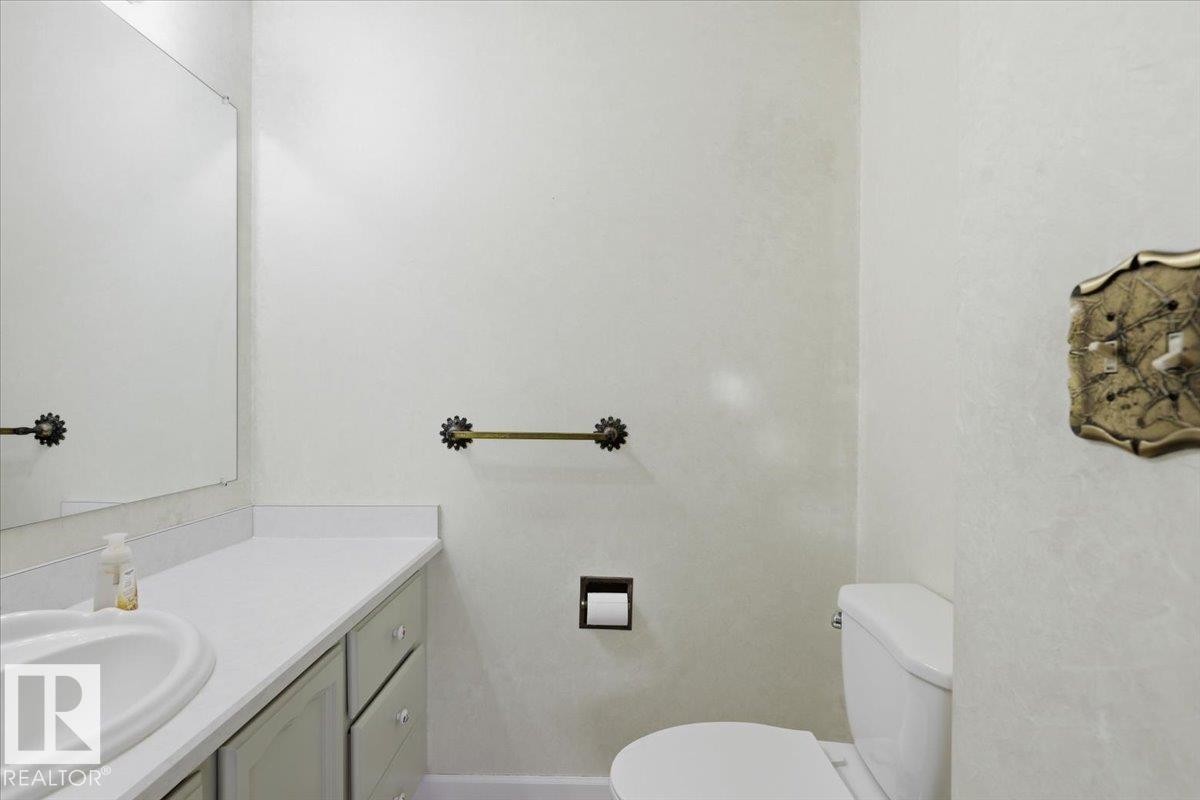 128 Green Ash Drive, Wetaskiwin, AB - Indoor Photo Showing Bathroom