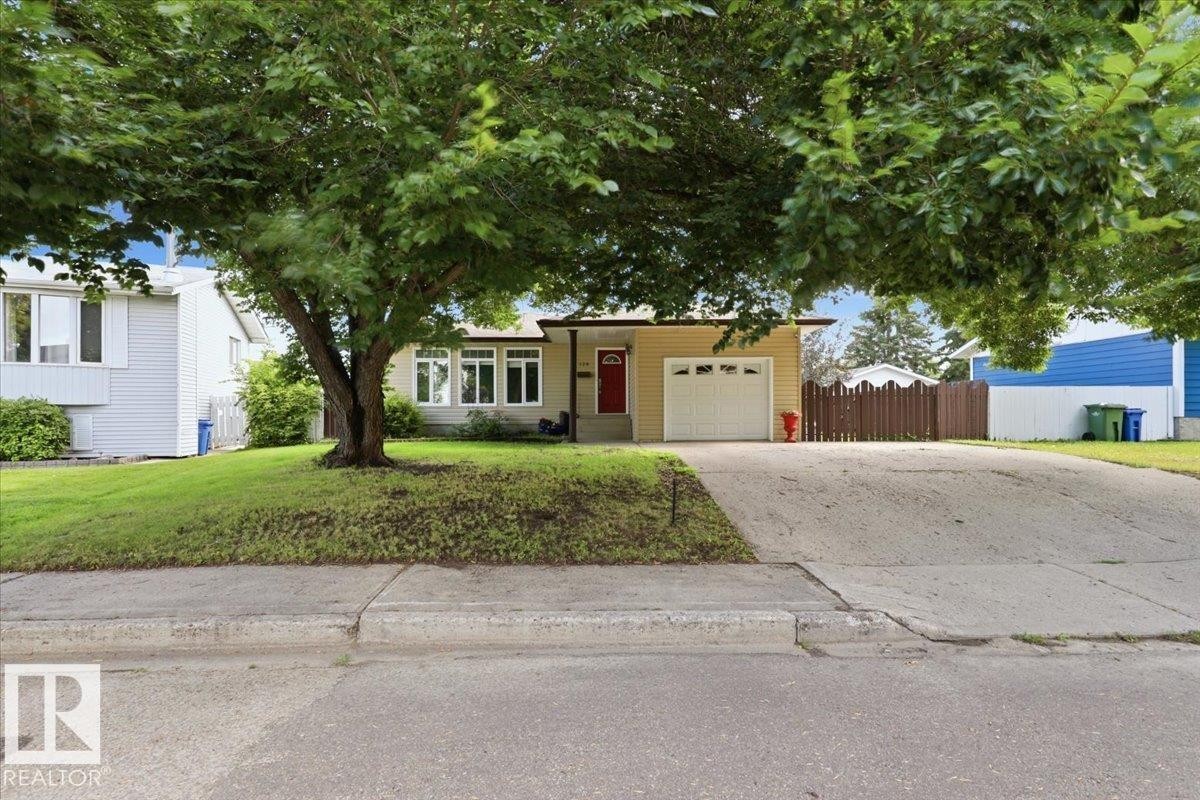 128 Green Ash Drive, Wetaskiwin, AB - Outdoor