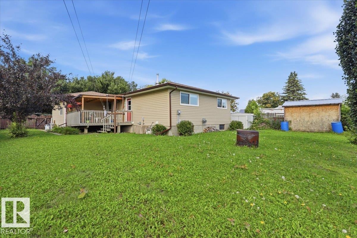 128 Green Ash Drive, Wetaskiwin, AB - Outdoor With Deck Patio Veranda