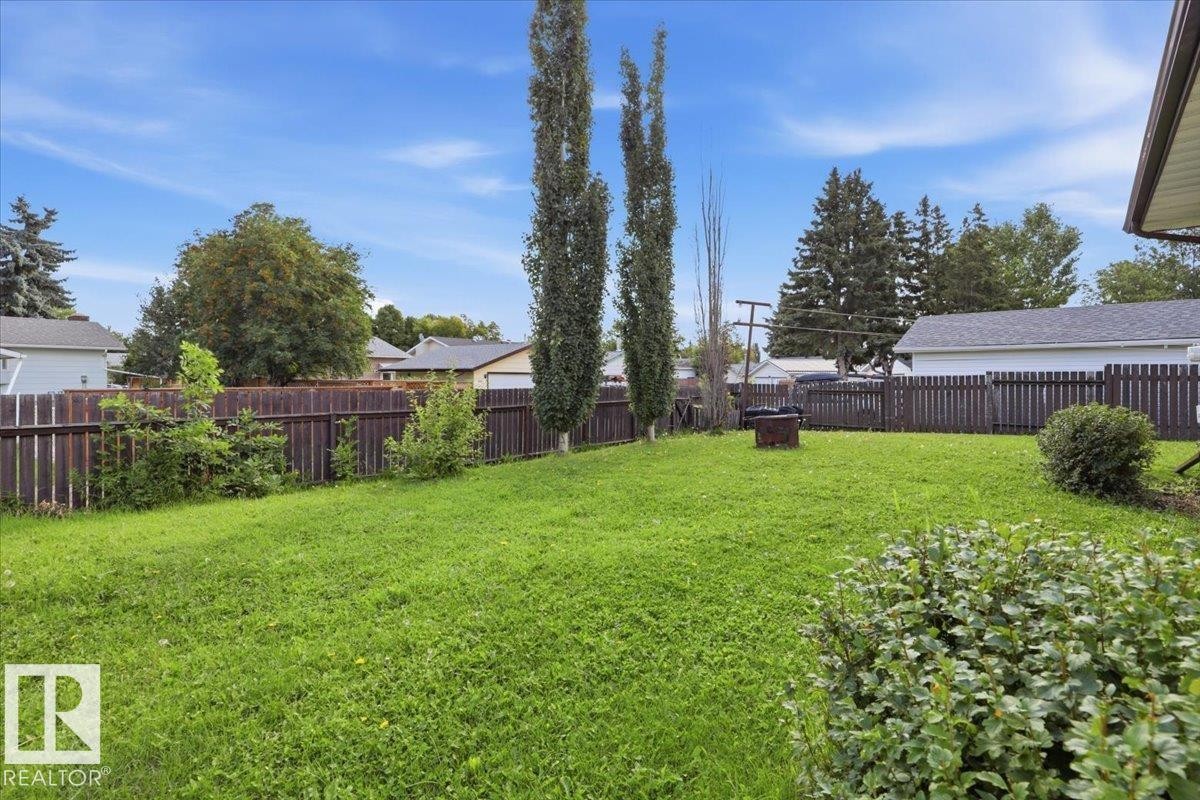 128 Green Ash Drive, Wetaskiwin, AB - Outdoor