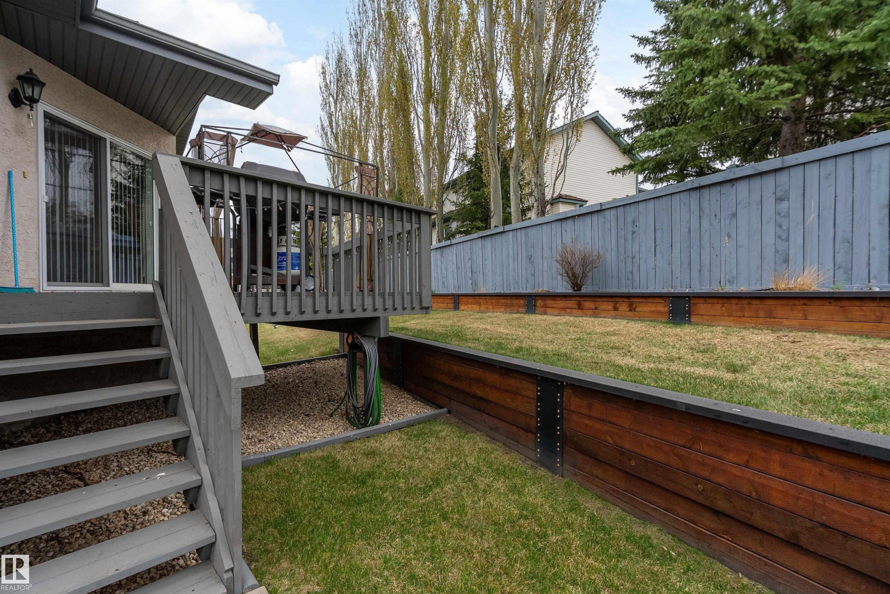 #123 215 Blackburn Dr E Sw, Edmonton, AB - Outdoor With Deck Patio Veranda